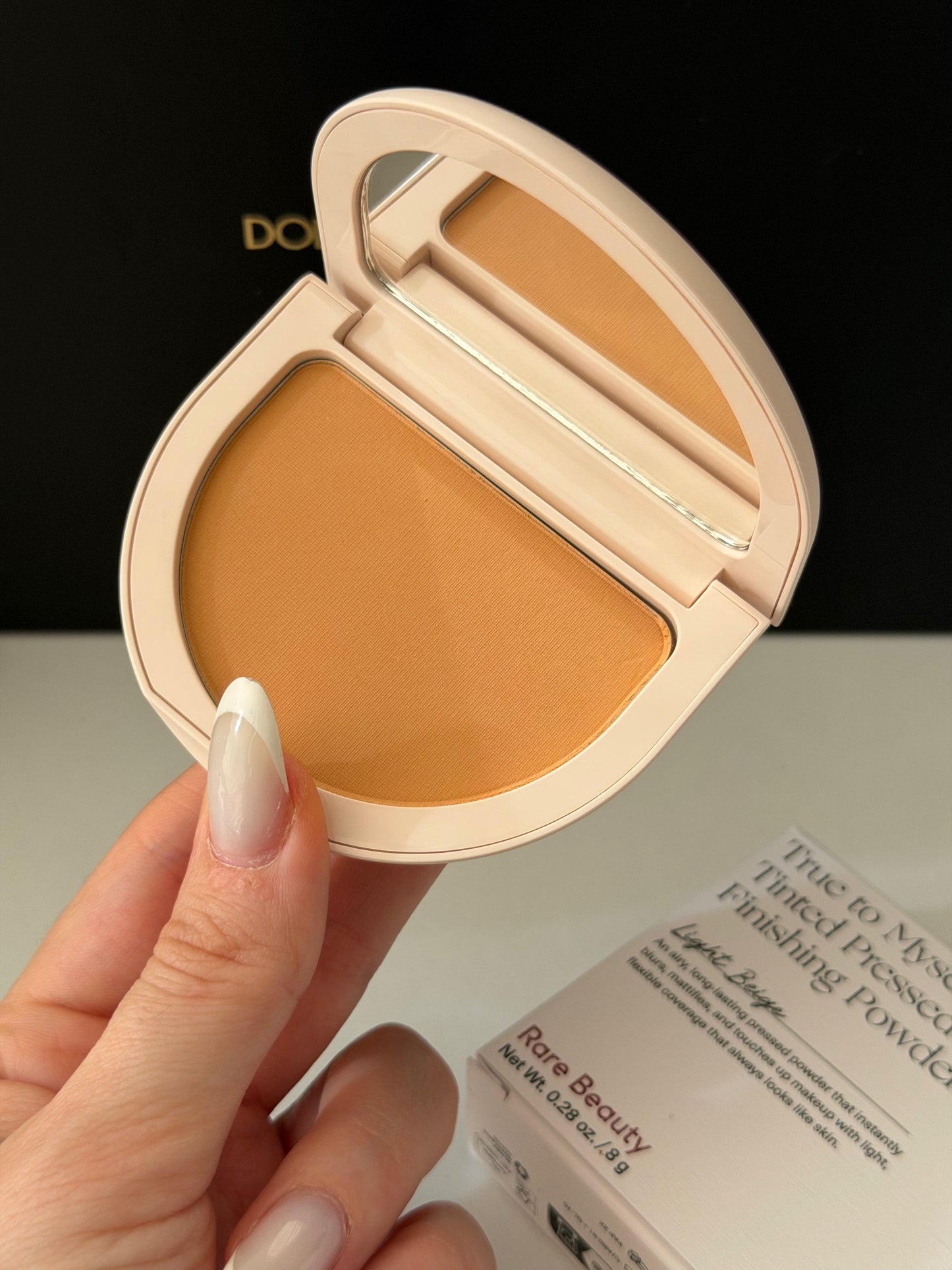 RARE BEAUTY True To Myself Tinted Pressed Finishing Powder - Light Beige