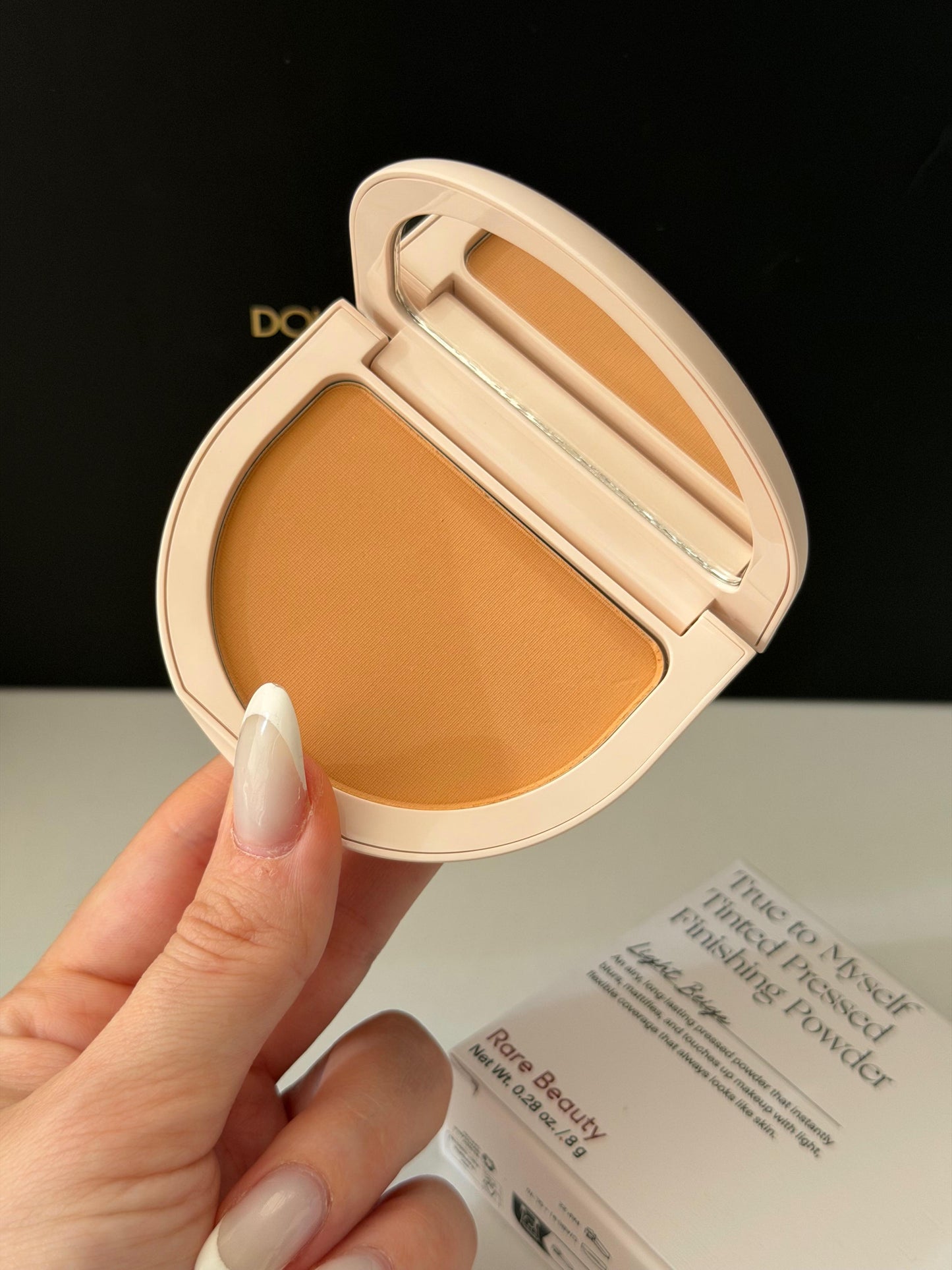 RARE BEAUTY True To Myself Tinted Pressed Finishing Powder - Light Beige