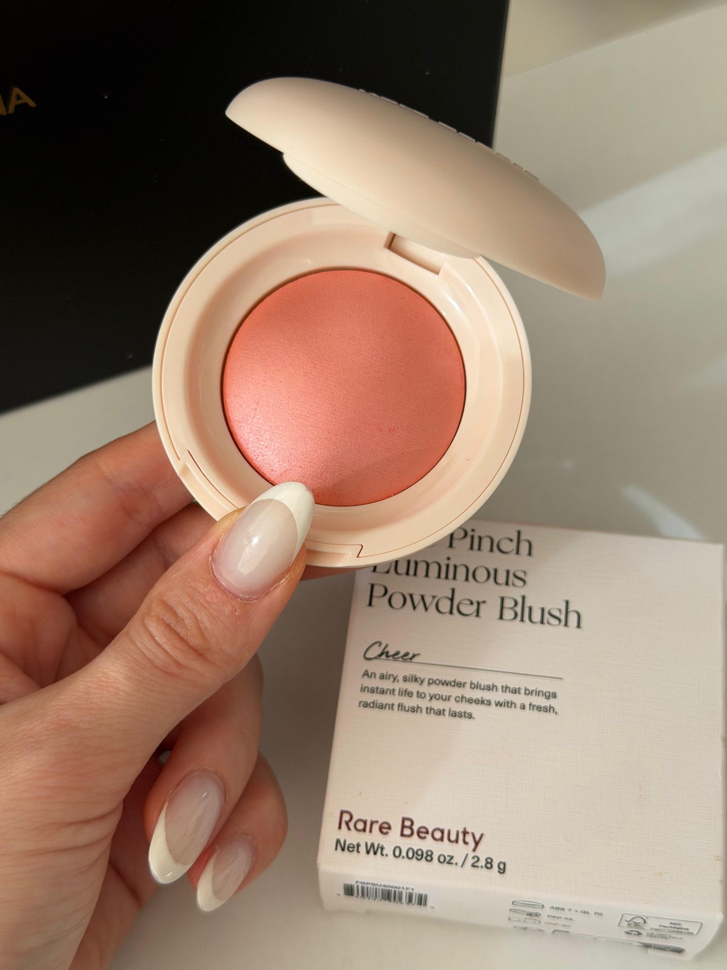 RARE BEAUTY Soft Pinch Luminous Powder Blush - Cheer