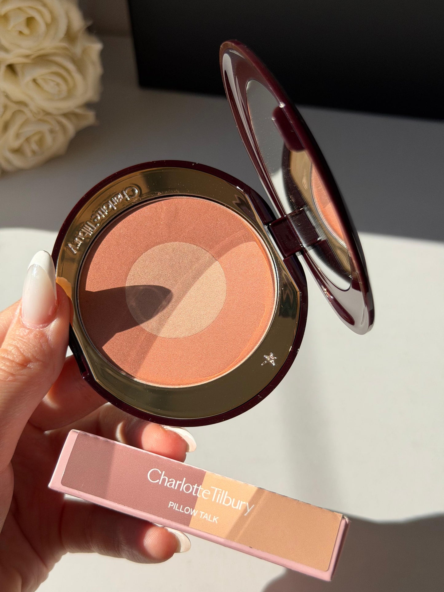 CHARLOTTE TILBURY Cheek To Chic - Swish & Glow Blusher - Pillow Talk