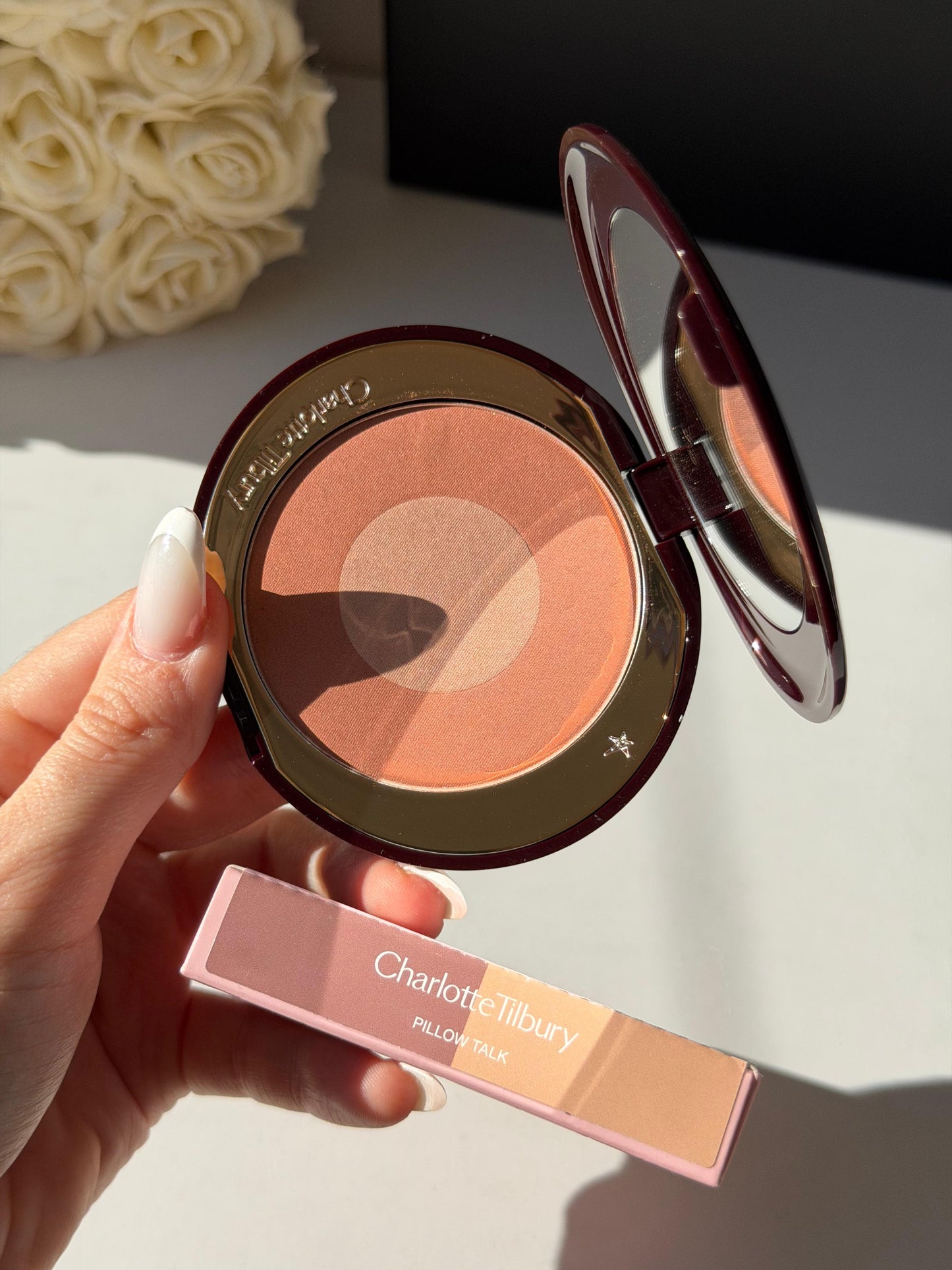 CHARLOTTE TILBURY Cheek To Chic - Swish & Glow Blusher - Pillow Talk