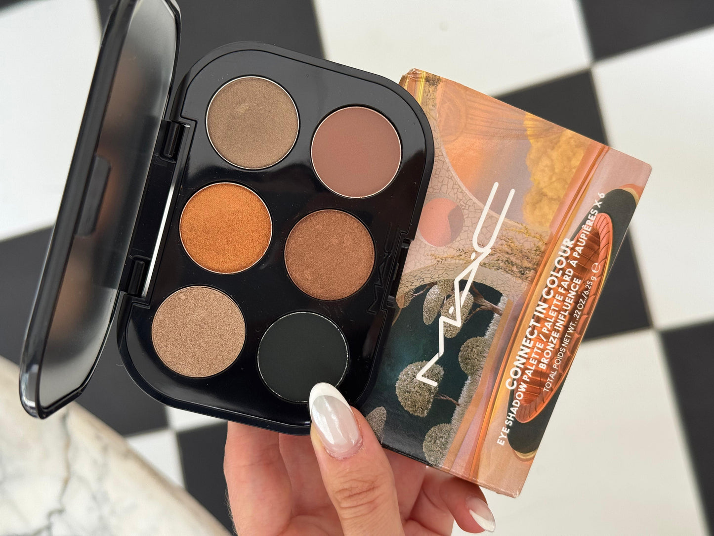 MAC Connect In Colour Eye Shadow Palette: Bronze Influence