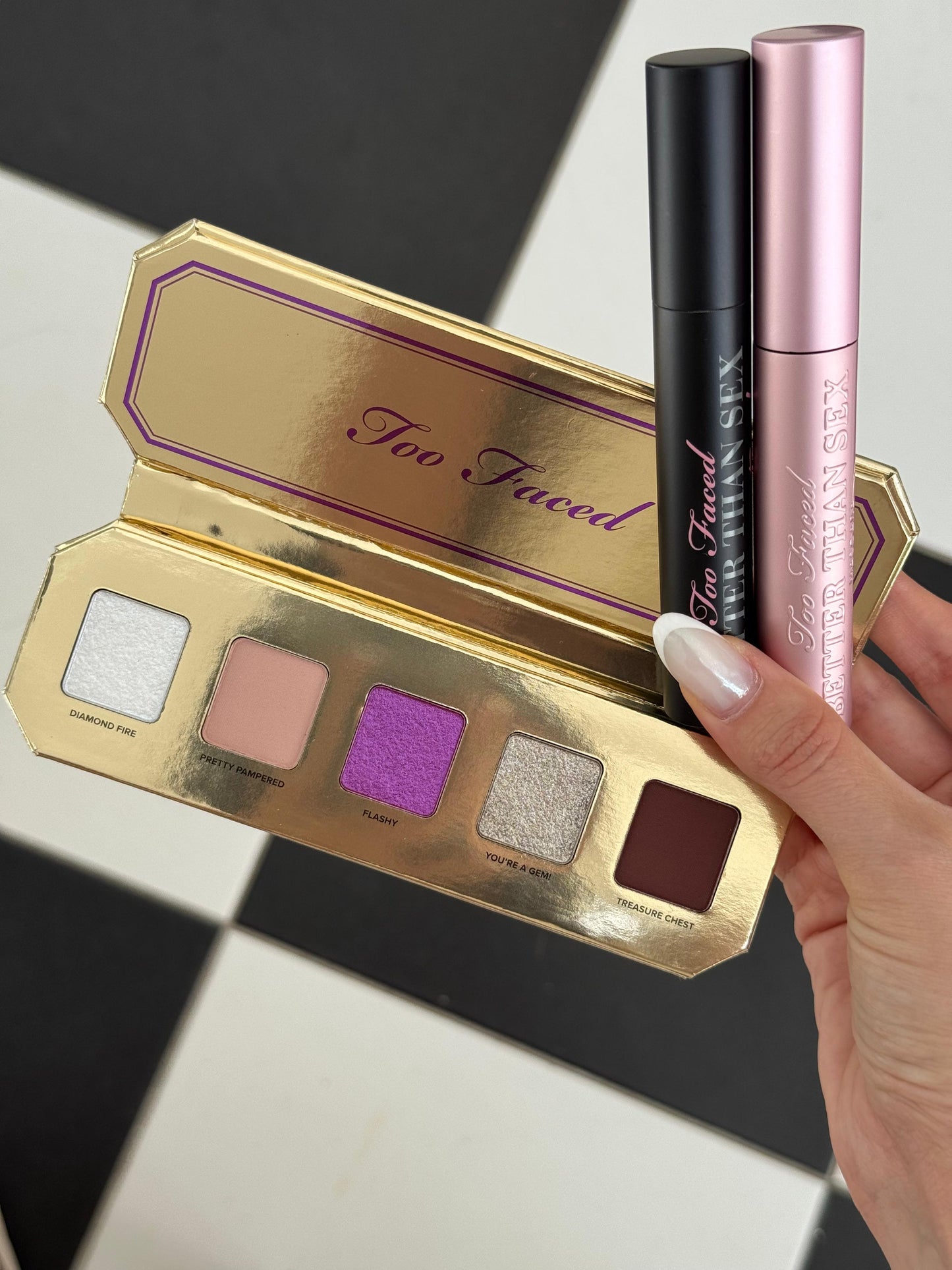 TOO FACED You’re A Gem 3-Piece Eye Makeup Set
Limited Edition Ready-To-Gift Holiday Set