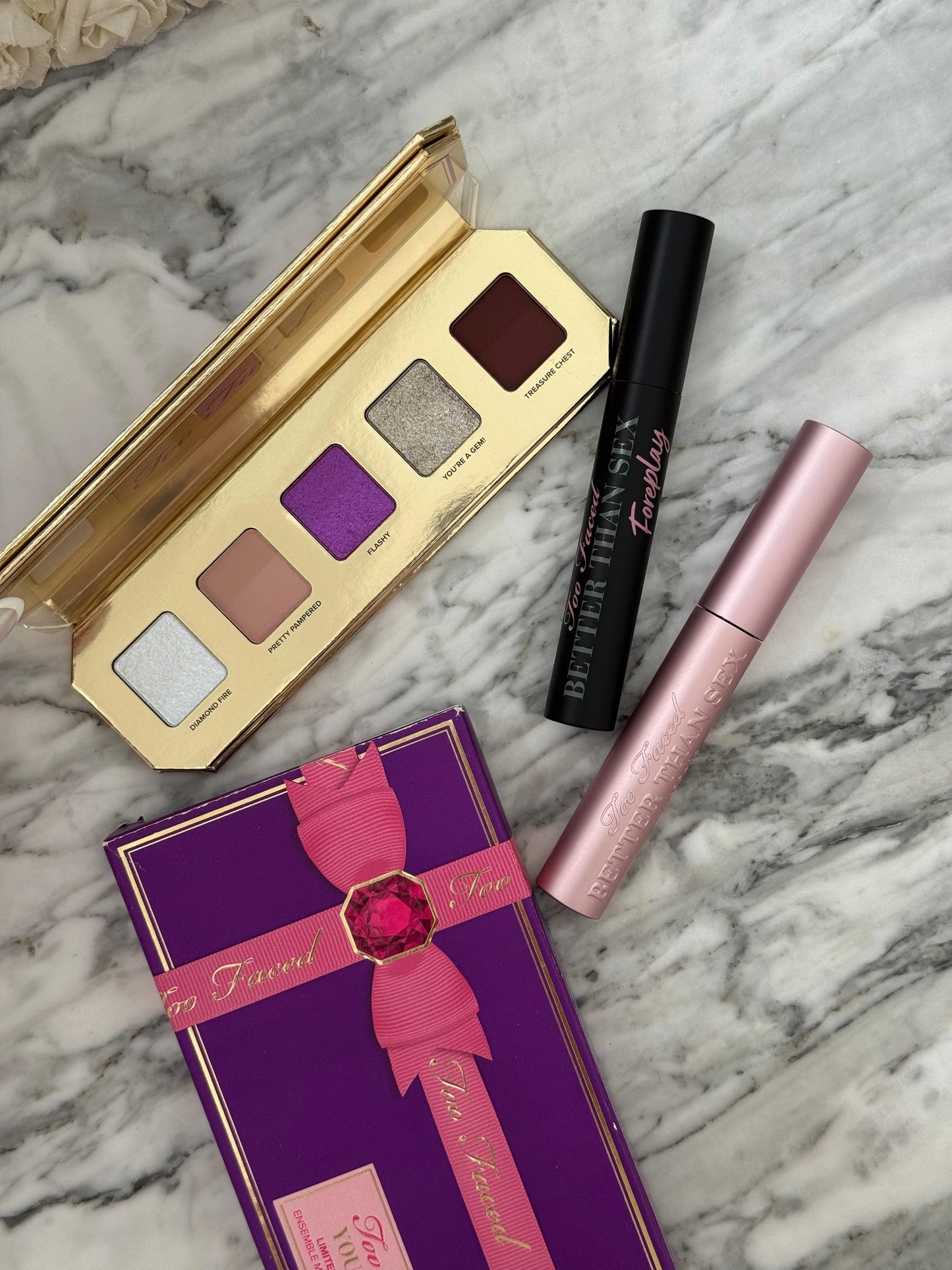 TOO FACED You’re A Gem 3-Piece Eye Makeup Set
Limited Edition Ready-To-Gift Holiday Set