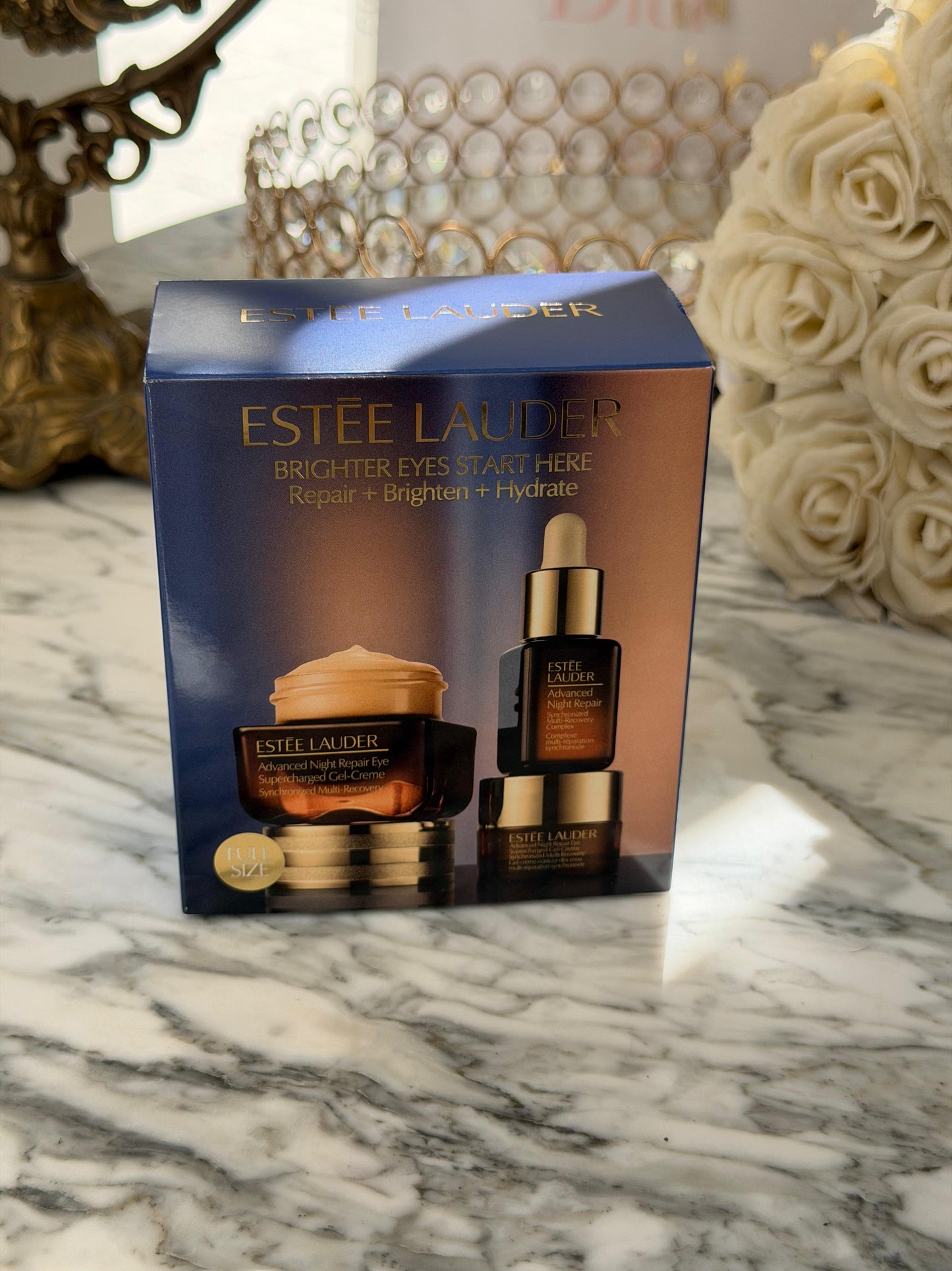 ESTEE LAUDER Brighter Eyes Start Here
Repair + Brighten + Hydrate