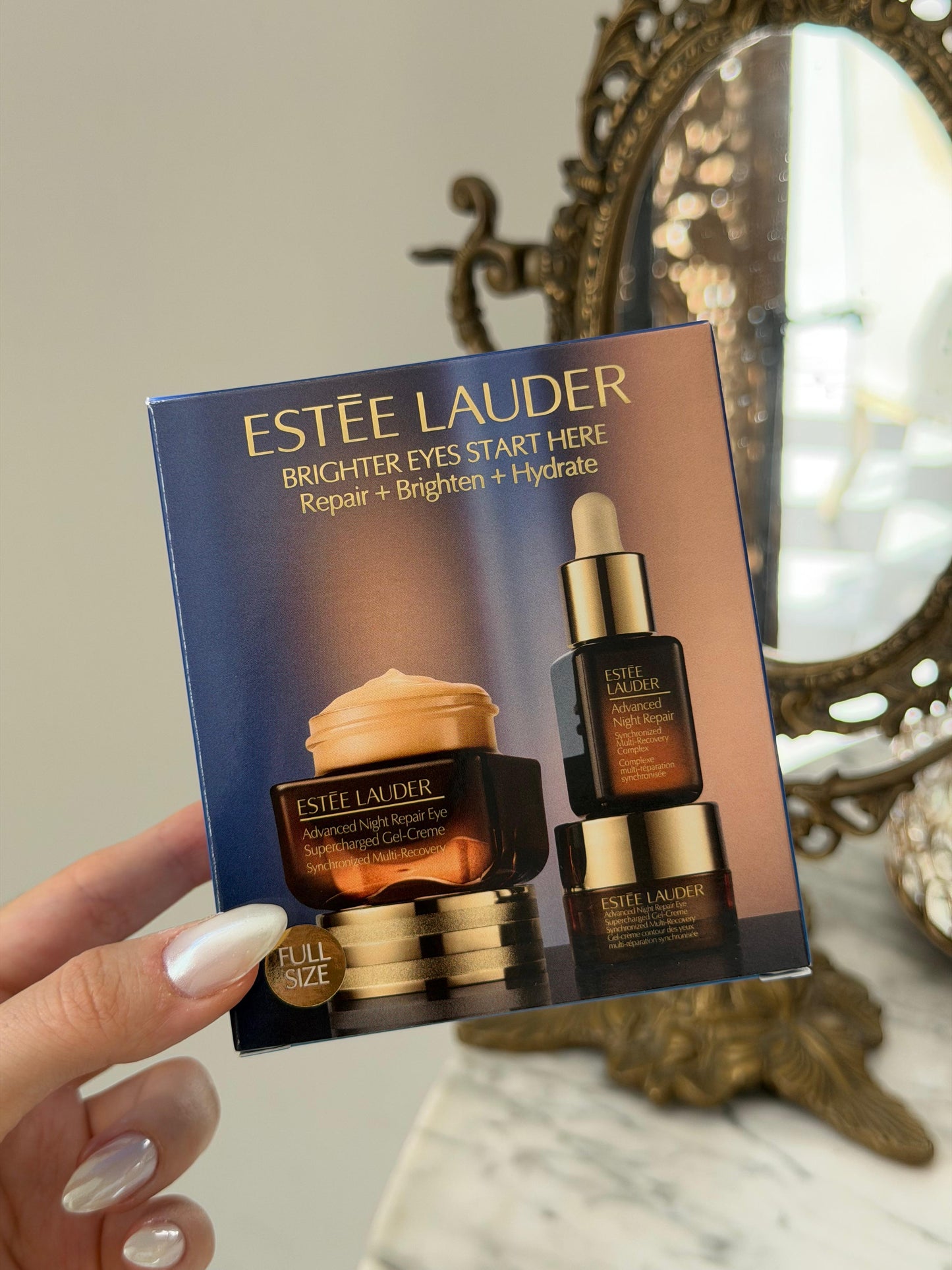 ESTEE LAUDER Brighter Eyes Start Here
Repair + Brighten + Hydrate