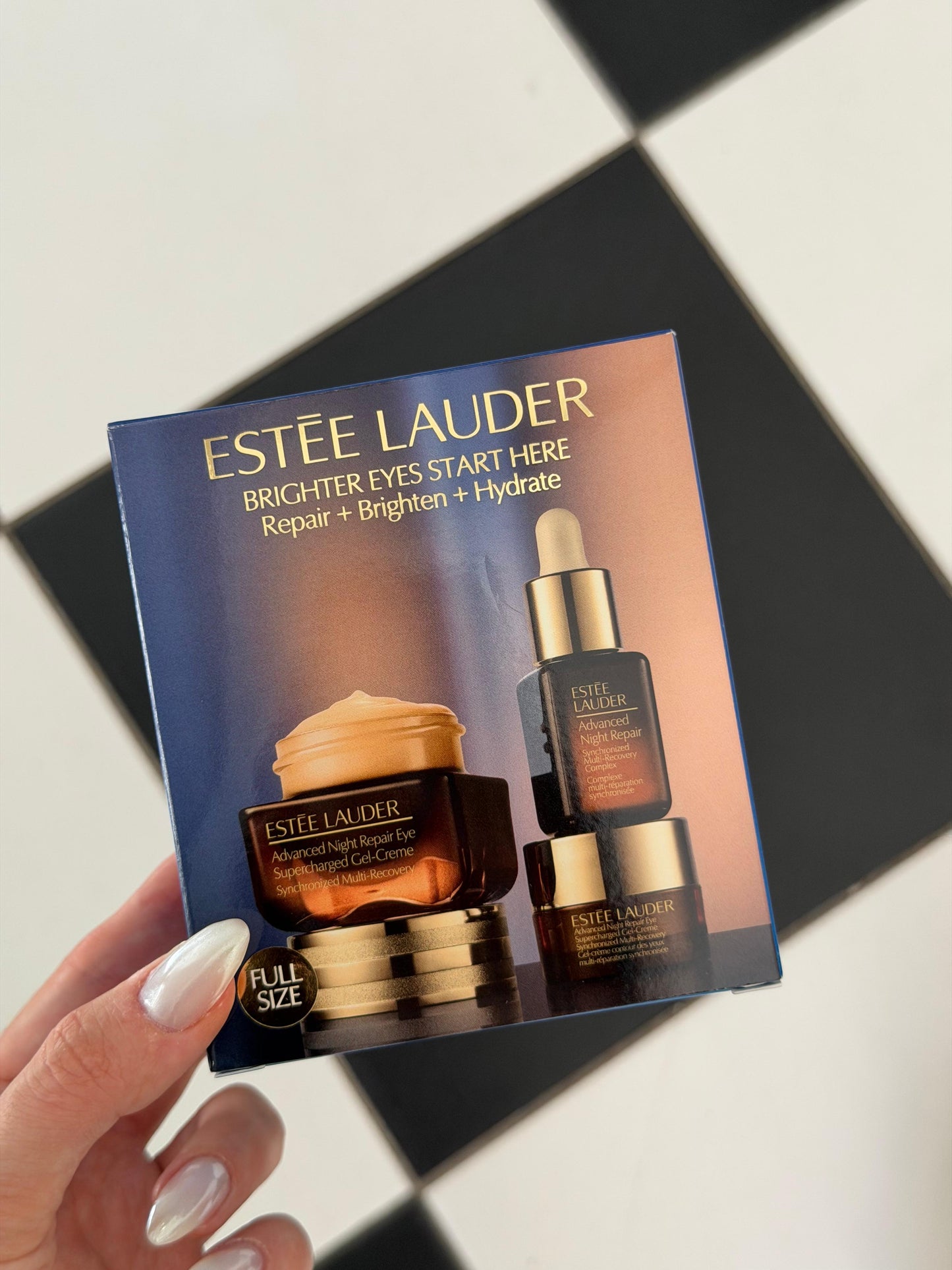 ESTEE LAUDER Brighter Eyes Start Here
Repair + Brighten + Hydrate