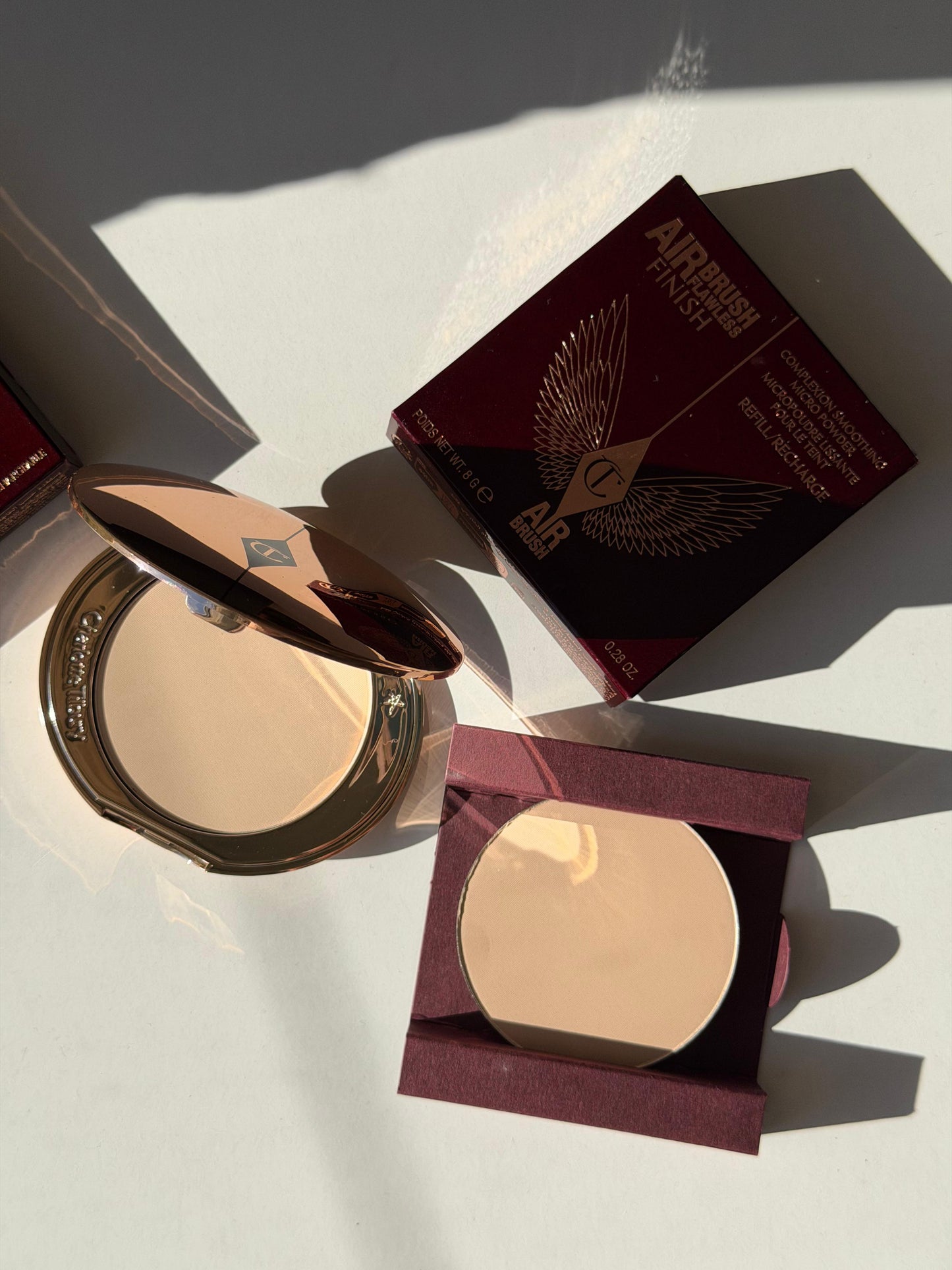 CHARLOTTE TILBURY Airbrush Flawless Finish (1) - Refill
Complexion Perfecting Micro Powder