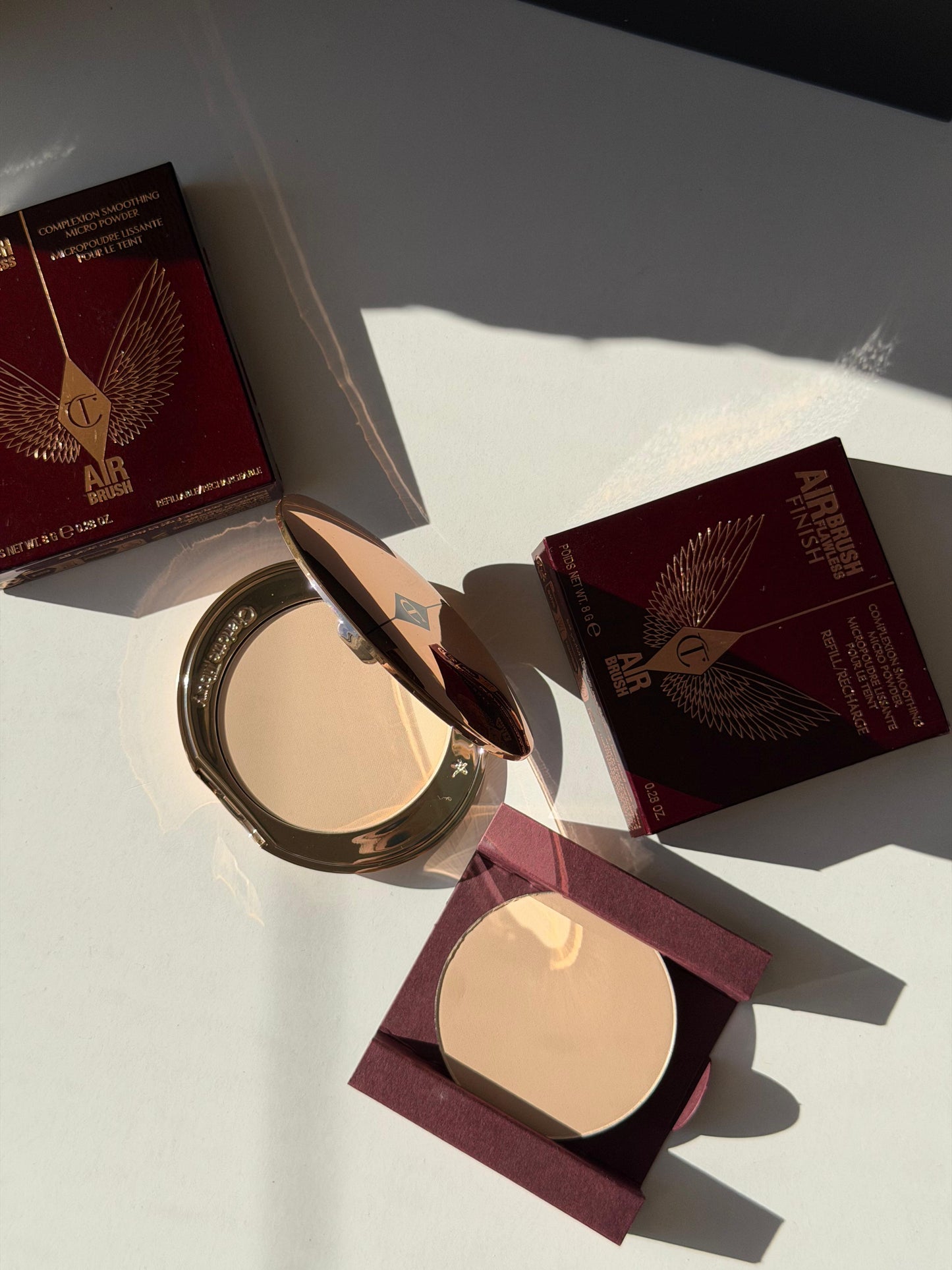 CHARLOTTE TILBURY Airbrush Flawless Finish (1) - Refill
Complexion Perfecting Micro Powder