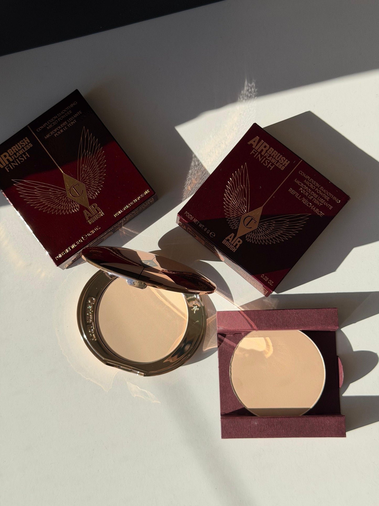 CHARLOTTE TILBURY Airbrush Flawless Finish (1) - Refill
Complexion Perfecting Micro Powder