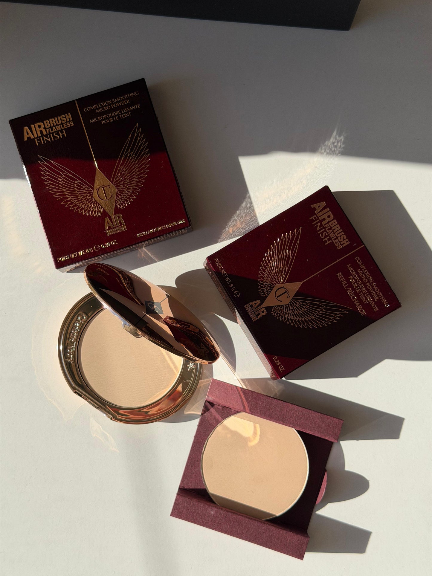 CHARLOTTE TILBURY Airbrush Flawless Finish (1) - Refill
Complexion Perfecting Micro Powder