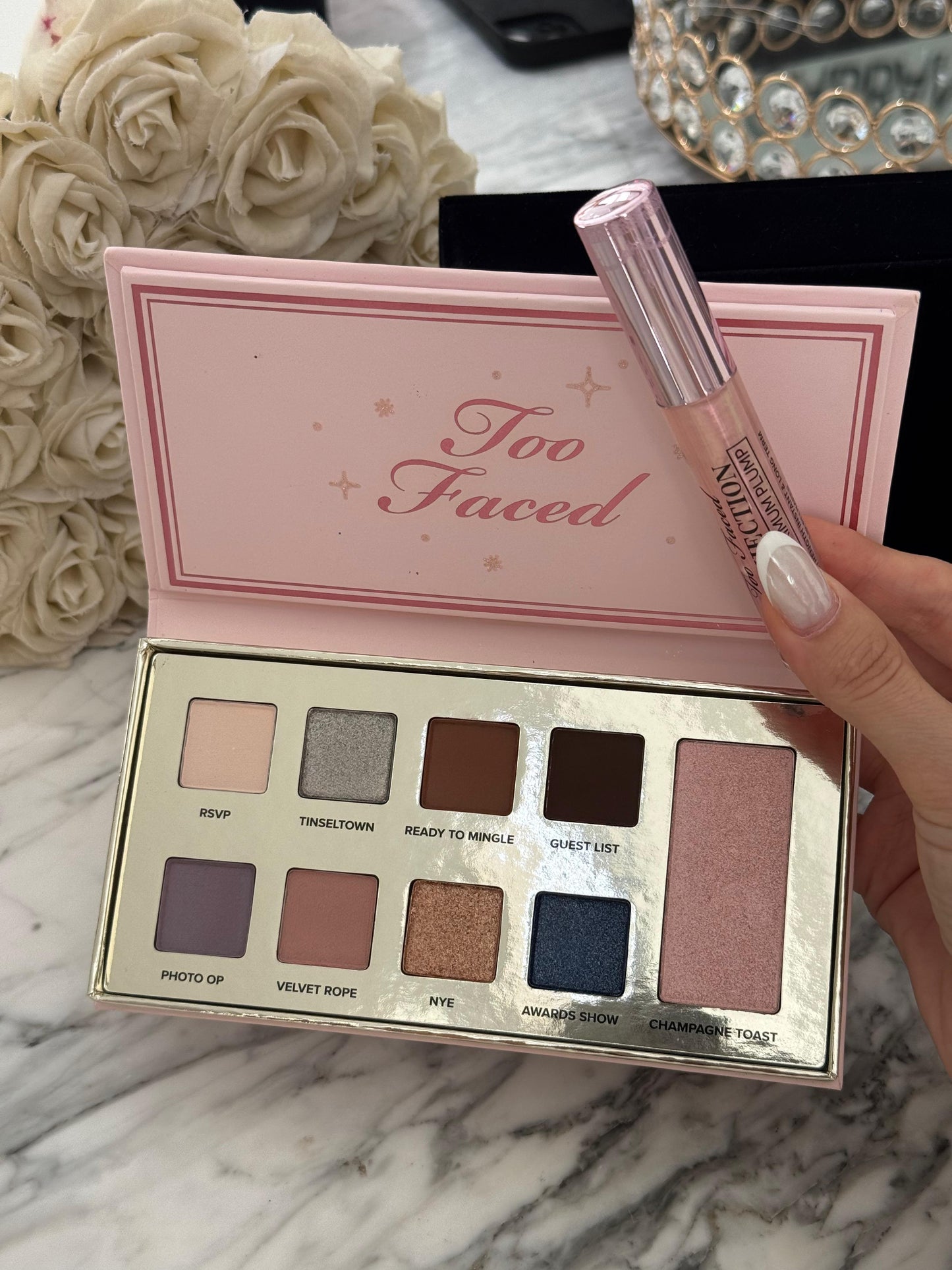 TOO FACED
Limited Edition Pop The Cork Makeup Collection