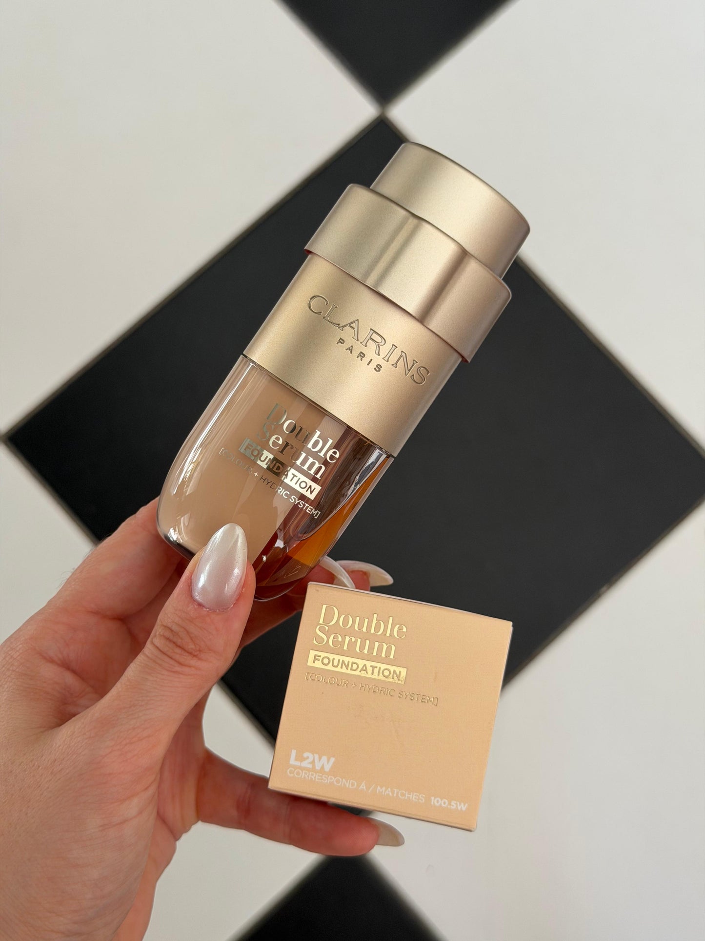 CLARINS Double Serum 2in1 Hybrid Foundation (L2W)