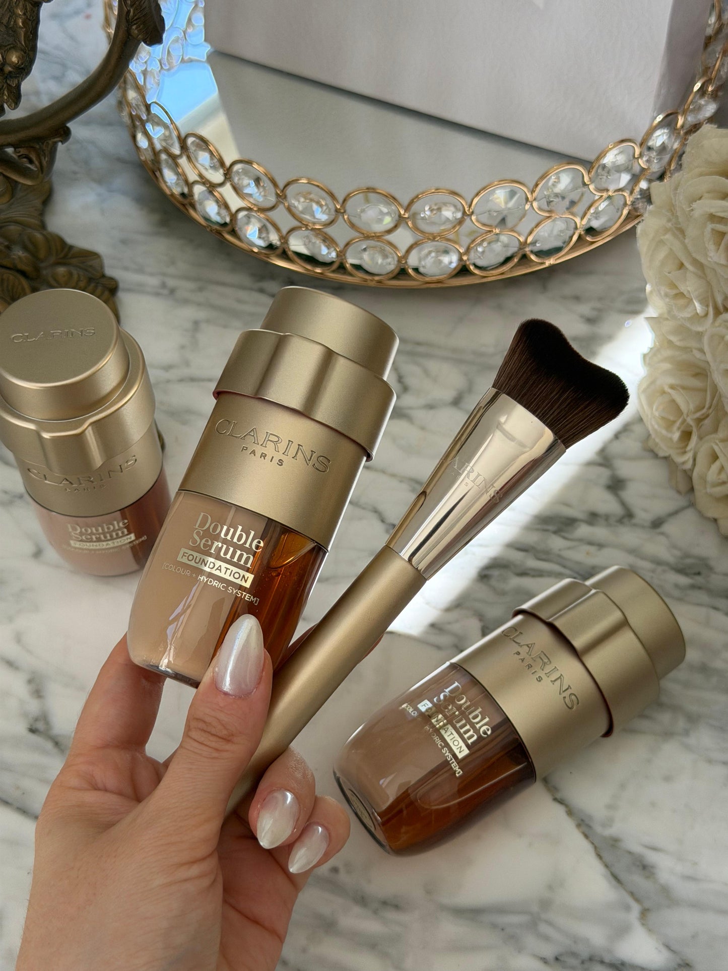 CLARINS Gua Sha-Inspired Foundation Brush