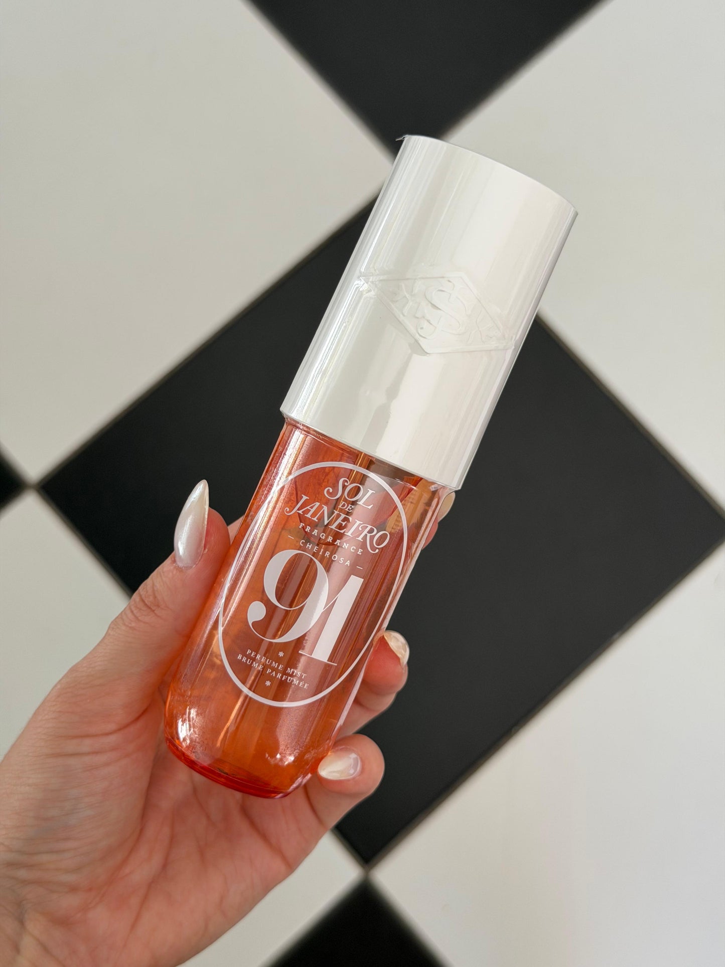 SOL DE JANEIRO
Cheirosa ’91 Hair & Body Fragrance Mist
Rio Pink Rose And Passionfruit