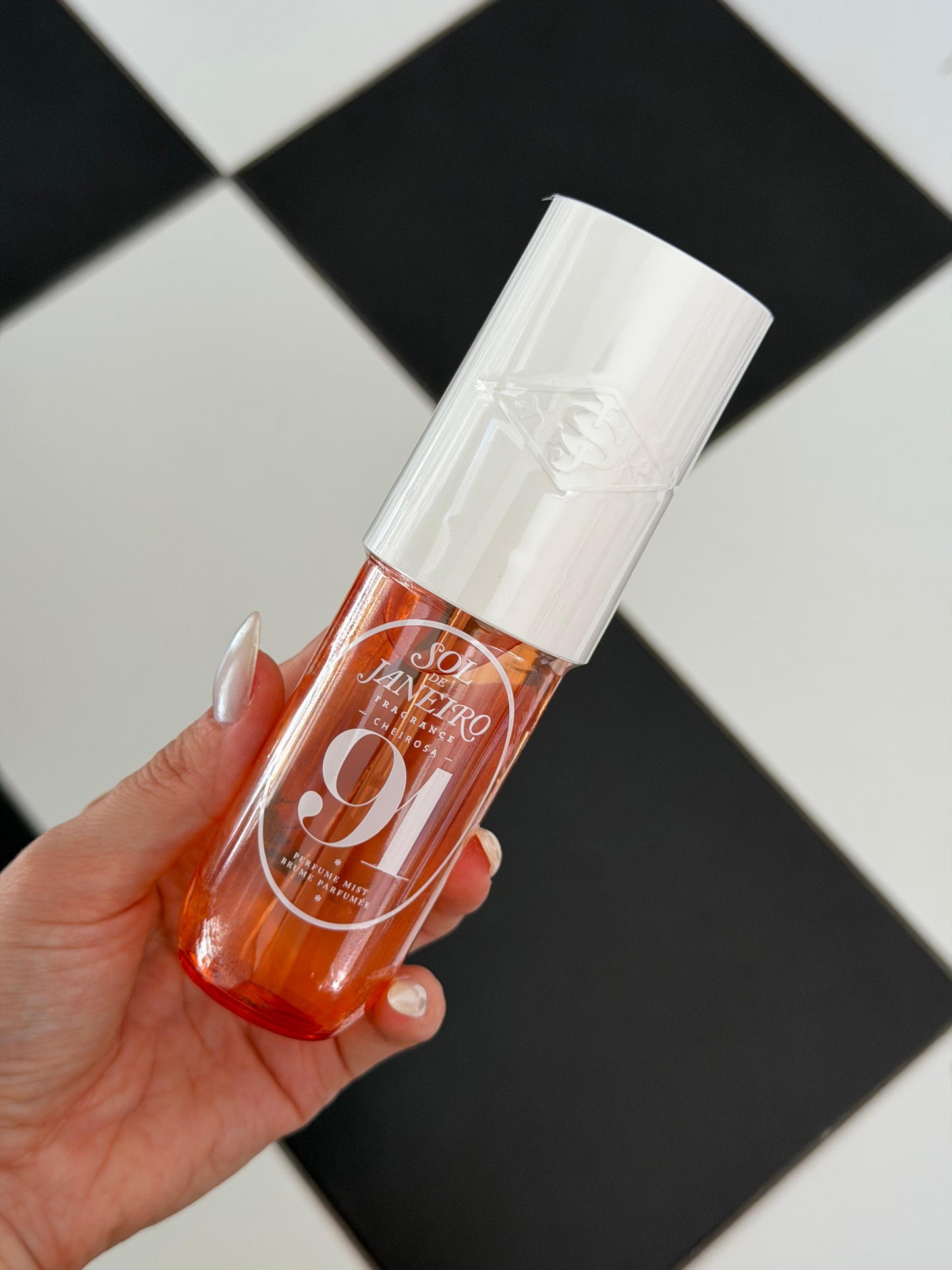 SOL DE JANEIRO
Cheirosa ’91 Hair & Body Fragrance Mist
Rio Pink Rose And Passionfruit