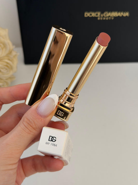 DOLCE&GABBANA My Sculpt Satin
Lasting Color & Hydration Lipstick Stylo - MY 1984