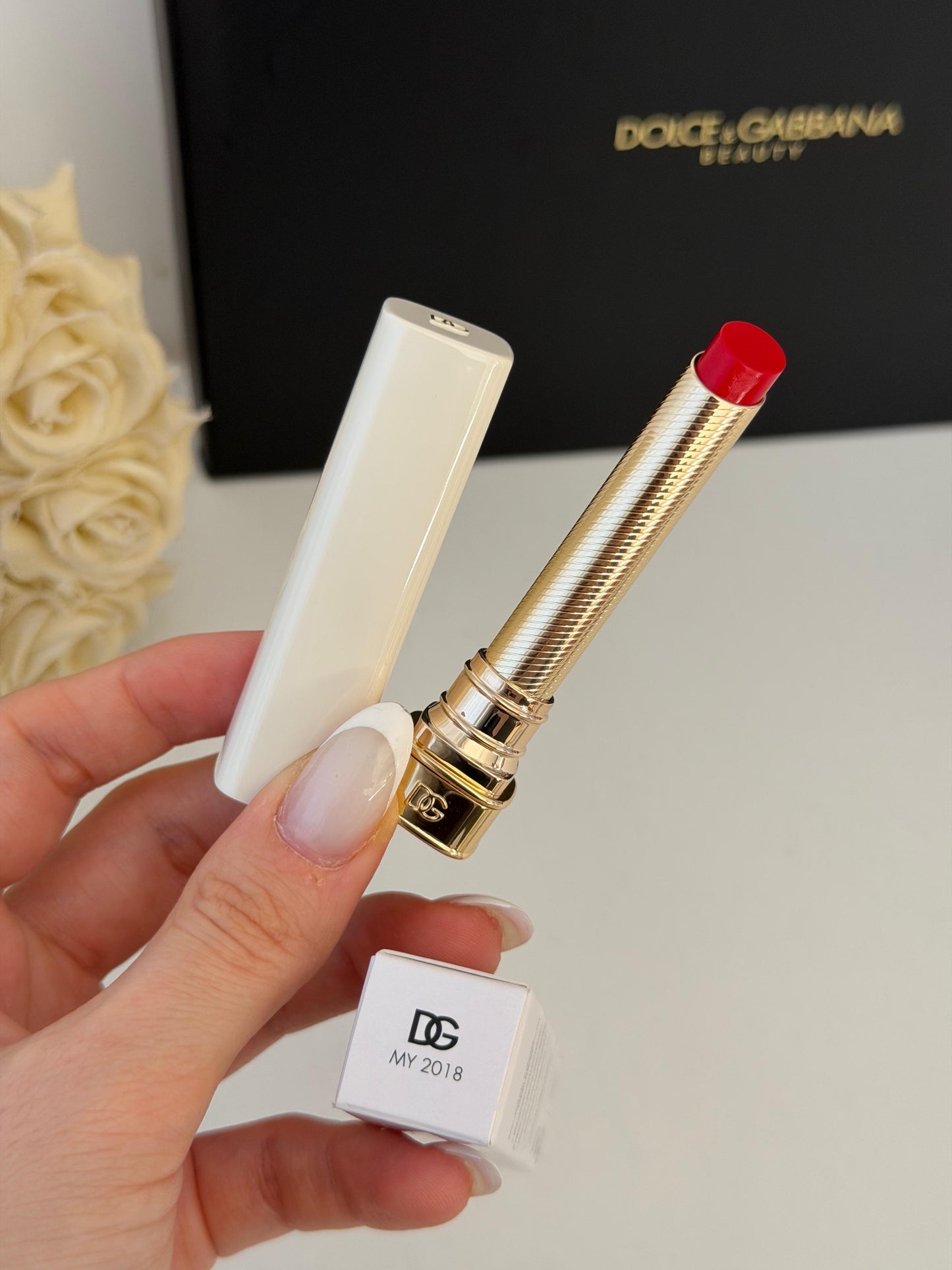 DOLCE&GABBANA My Juicy Sheer Lipstick - My 2018
Instant Shine & Hydration Lip Stylo