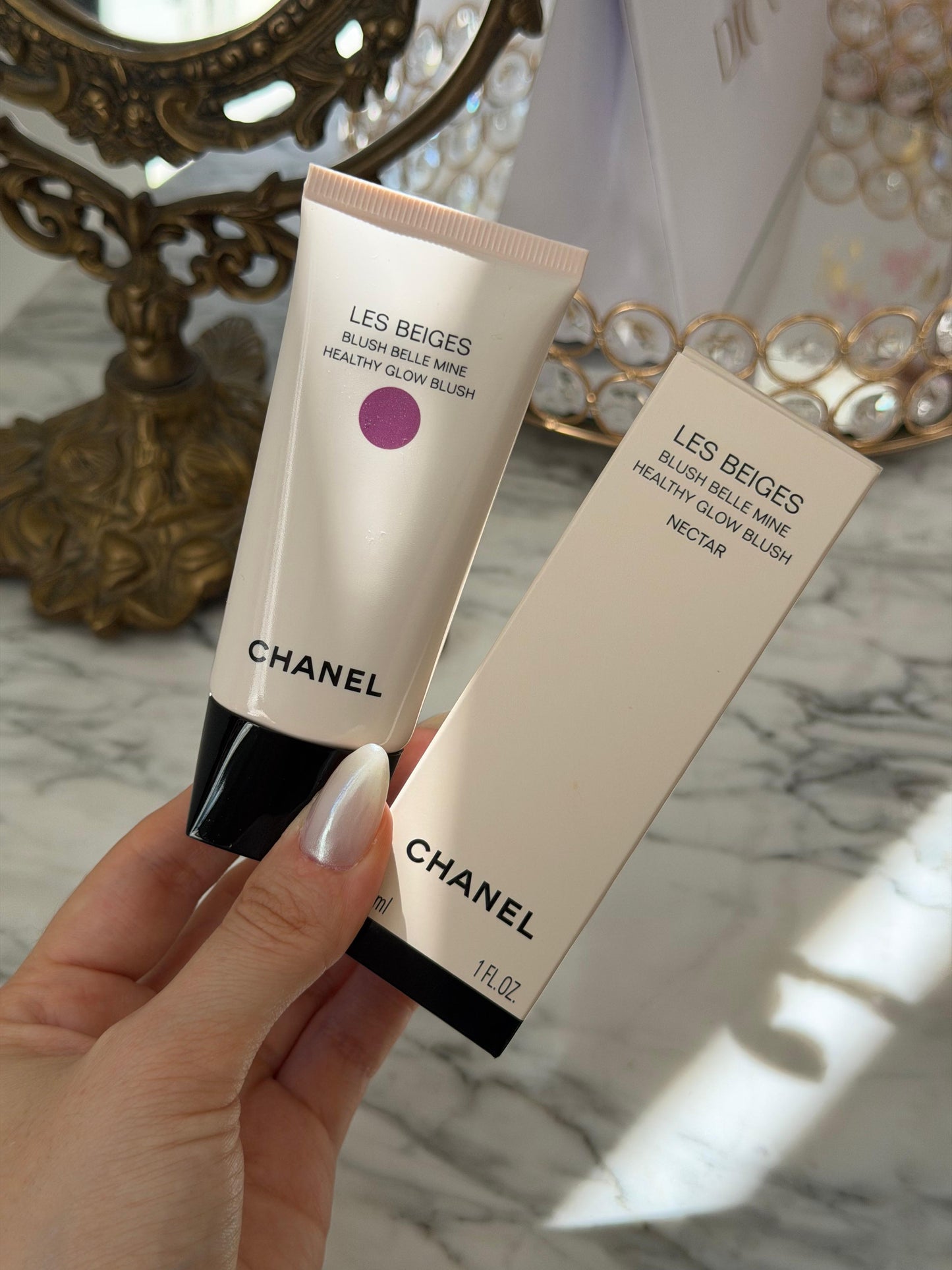 CHANEL Les Beiges - Nectar
Healthy Glow Blush Belle Mine