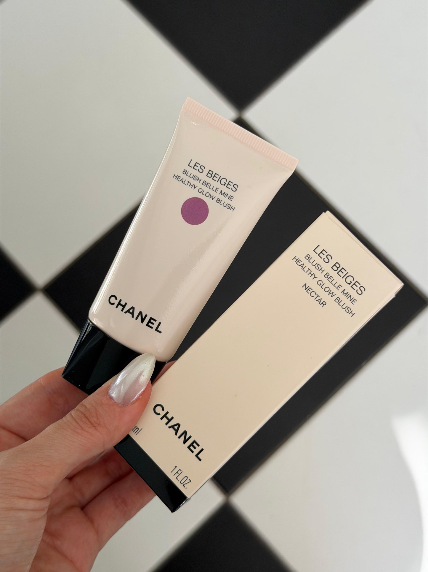 CHANEL Les Beiges - Nectar
Healthy Glow Blush Belle Mine