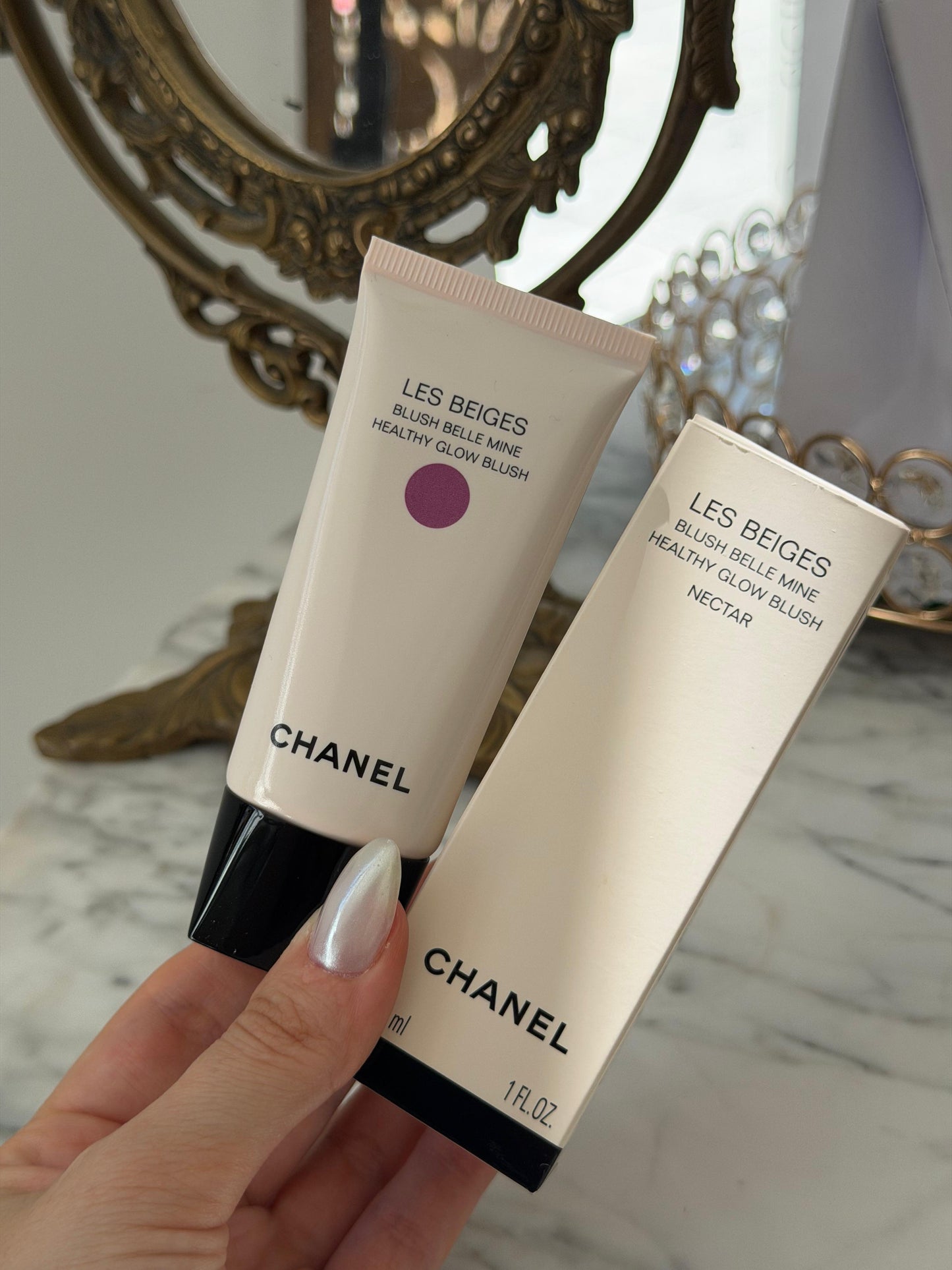 CHANEL Les Beiges - Nectar
Healthy Glow Blush Belle Mine