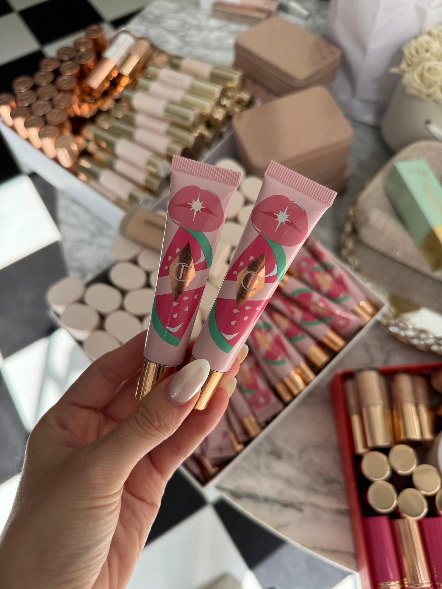 CHARLOTTE Unreal Lips Healthy Glow Nectar Oil - Pink Watermelon