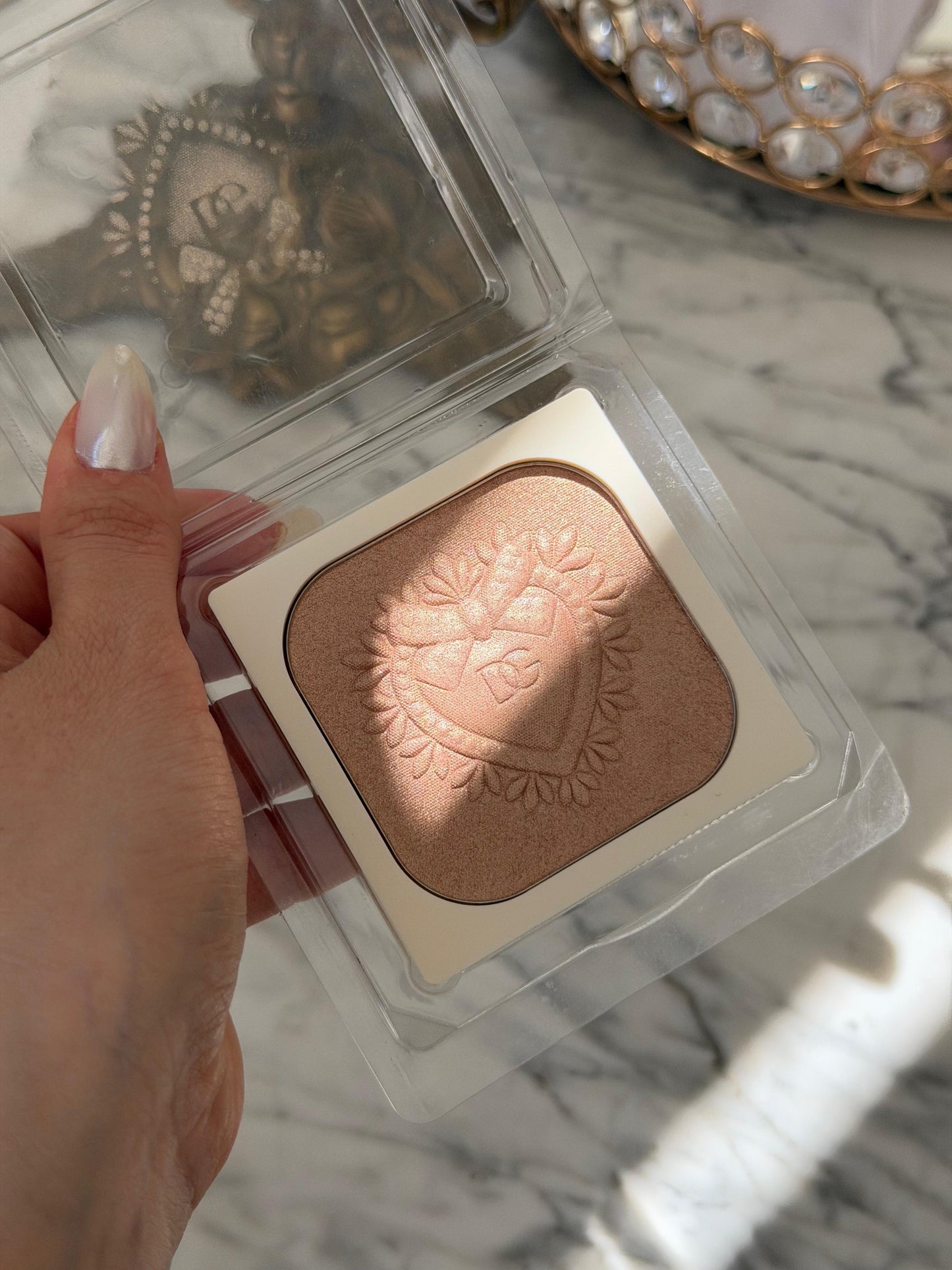 DOLCE&GABBANA Everlift Luminizer Light Oil Infused Soft-Halo Powder