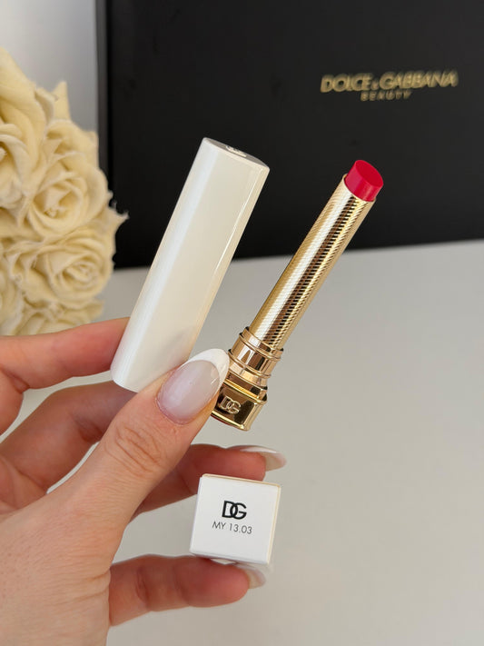DOLCE&GABBANA My Juicy Sheer Lipstick - My 13.03
Instant Shine & Hydration Lip Stylo
