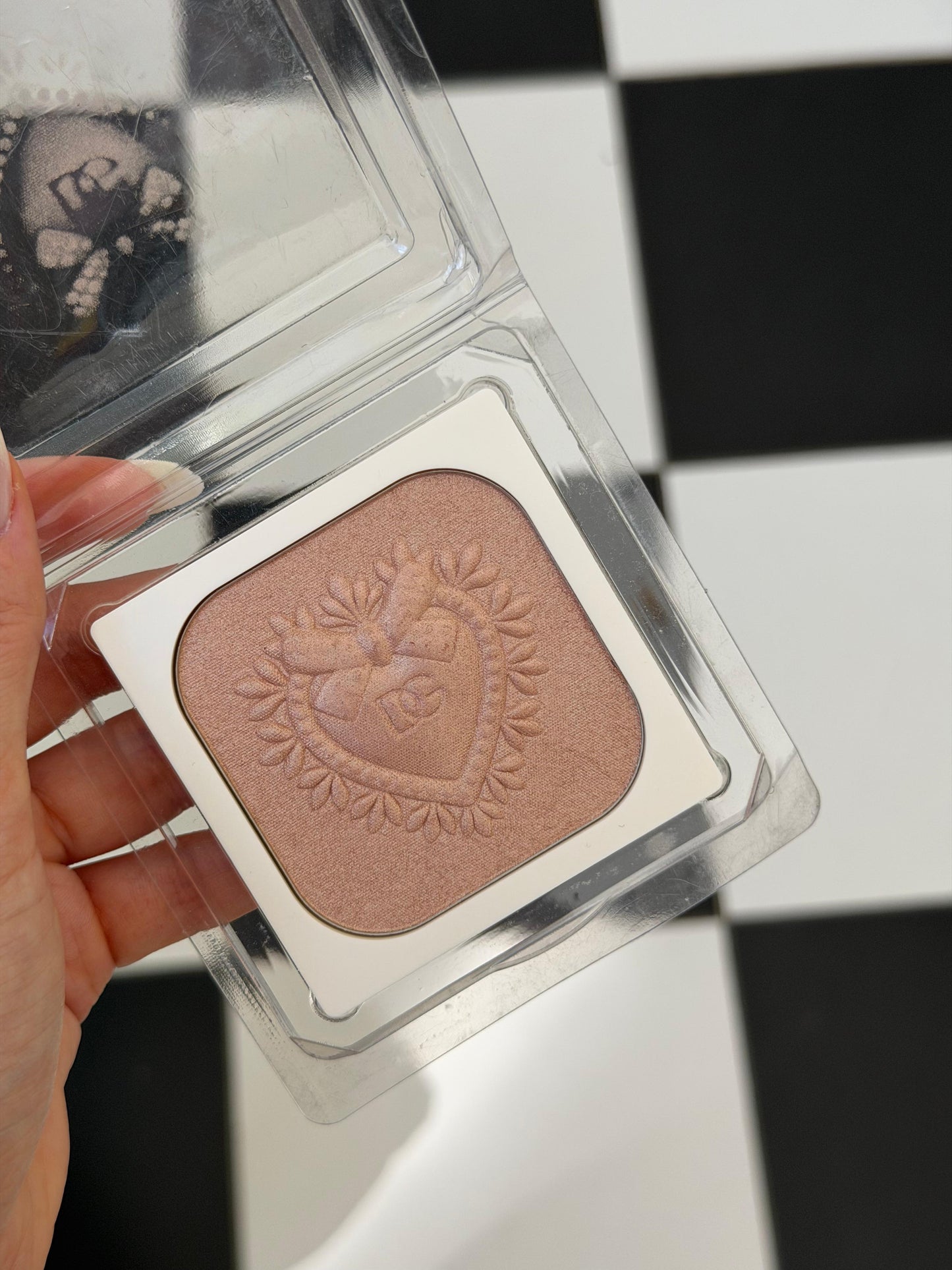 DOLCE&GABBANA Everlift Luminizer Light Oil Infused Soft-Halo Powder