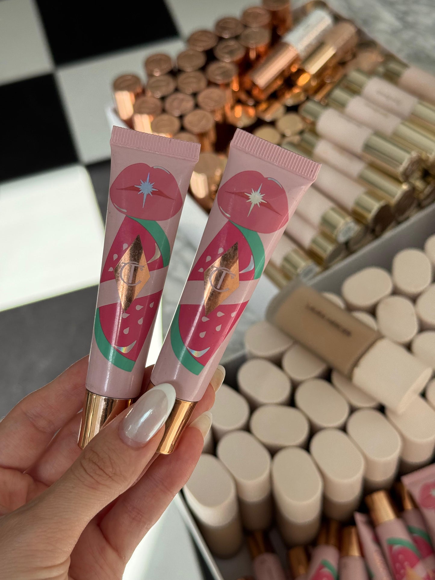 CHARLOTTE Unreal Lips Healthy Glow Nectar Oil - Pink Watermelon