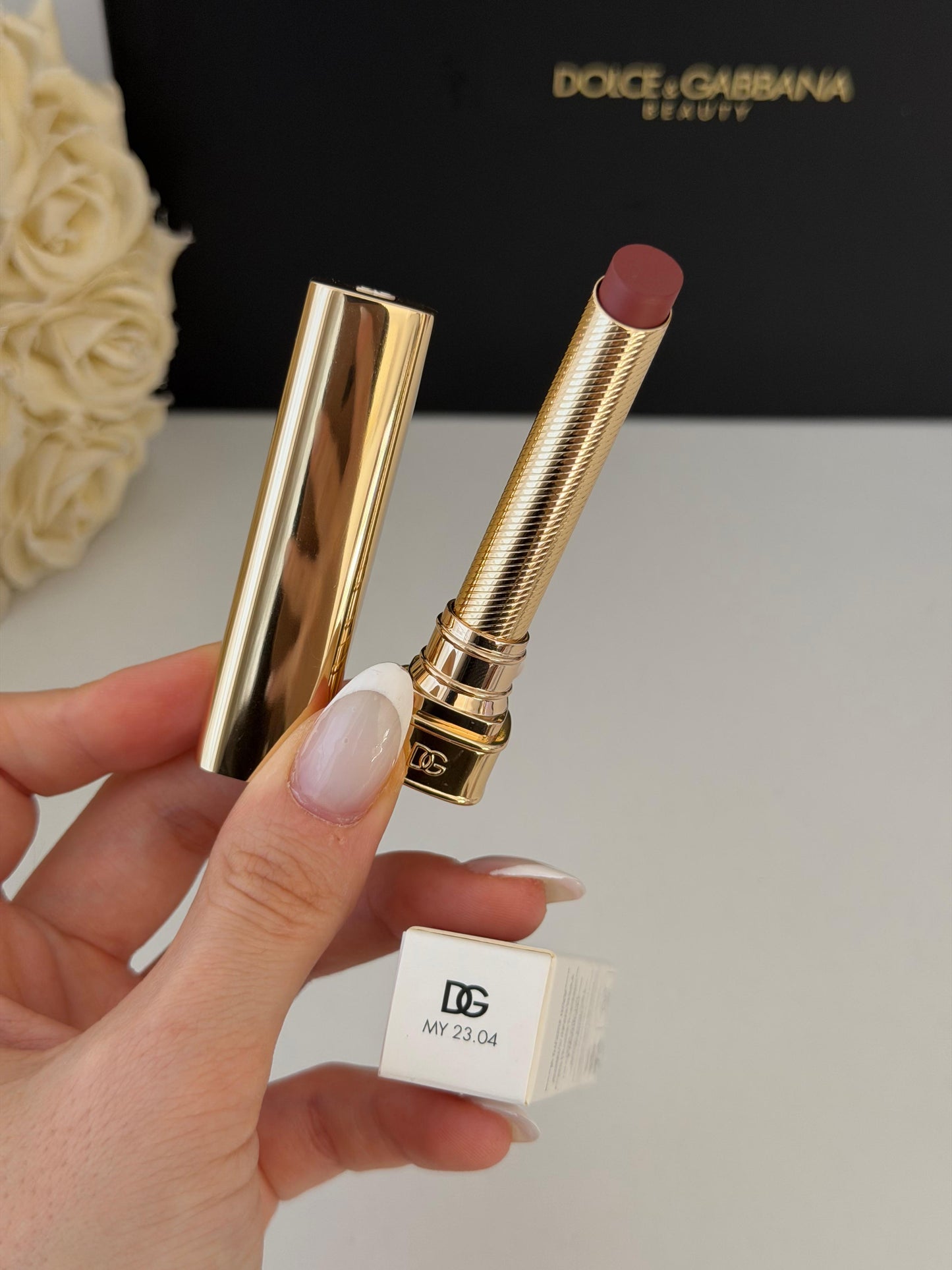 DOLCE&GABBANA My Sculpt Satin
Lasting Color & Hydration Lipstick Stylo - MY 23.04