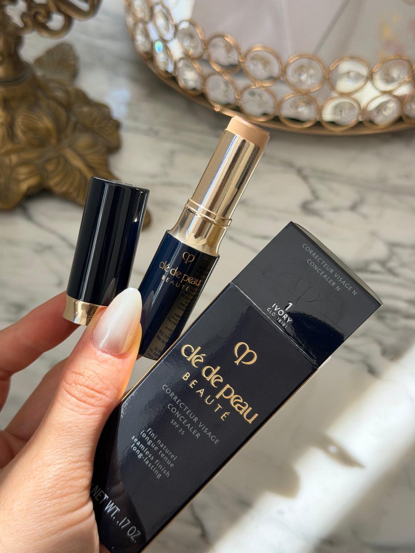 CLE DE PEAU Beauté
Corrective Concealer For Seamless Coverage