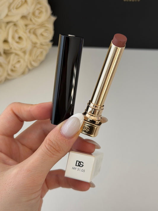 DOLCE&GABBANA My Comfy Matte Lipstick - My 31.05
Instant Rich Color & Hydration Lip Stylo