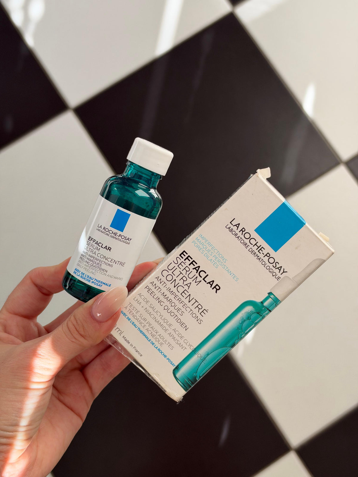 LA ROCHE-POSAY Effaclar Ultra Concentrated Serum
For Adult Acne-Prone Skin, Persistent Imperfactions And Marks