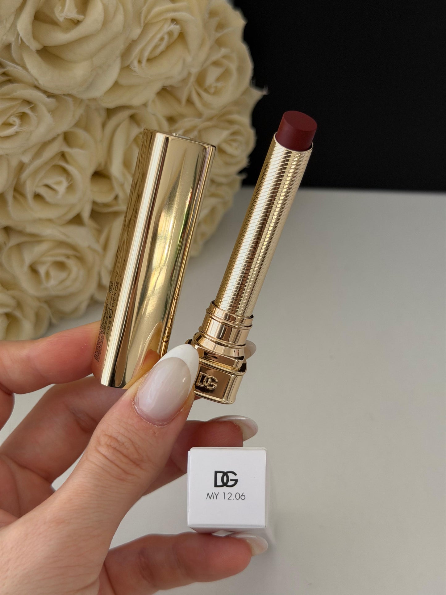 DOLCE&GABBANA My Sculpt Satin
Lasting Color & Hydration Lipstick Stylo - MY 12.06