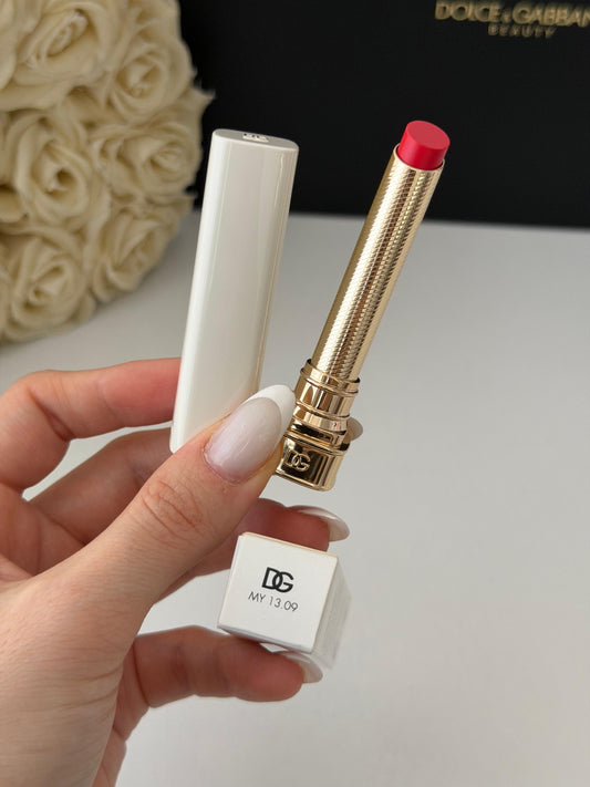 DOLCE&GABBANA My Juicy Sheer Lipstick - My 13.09
Instant Shine & Hydration Lip Stylo