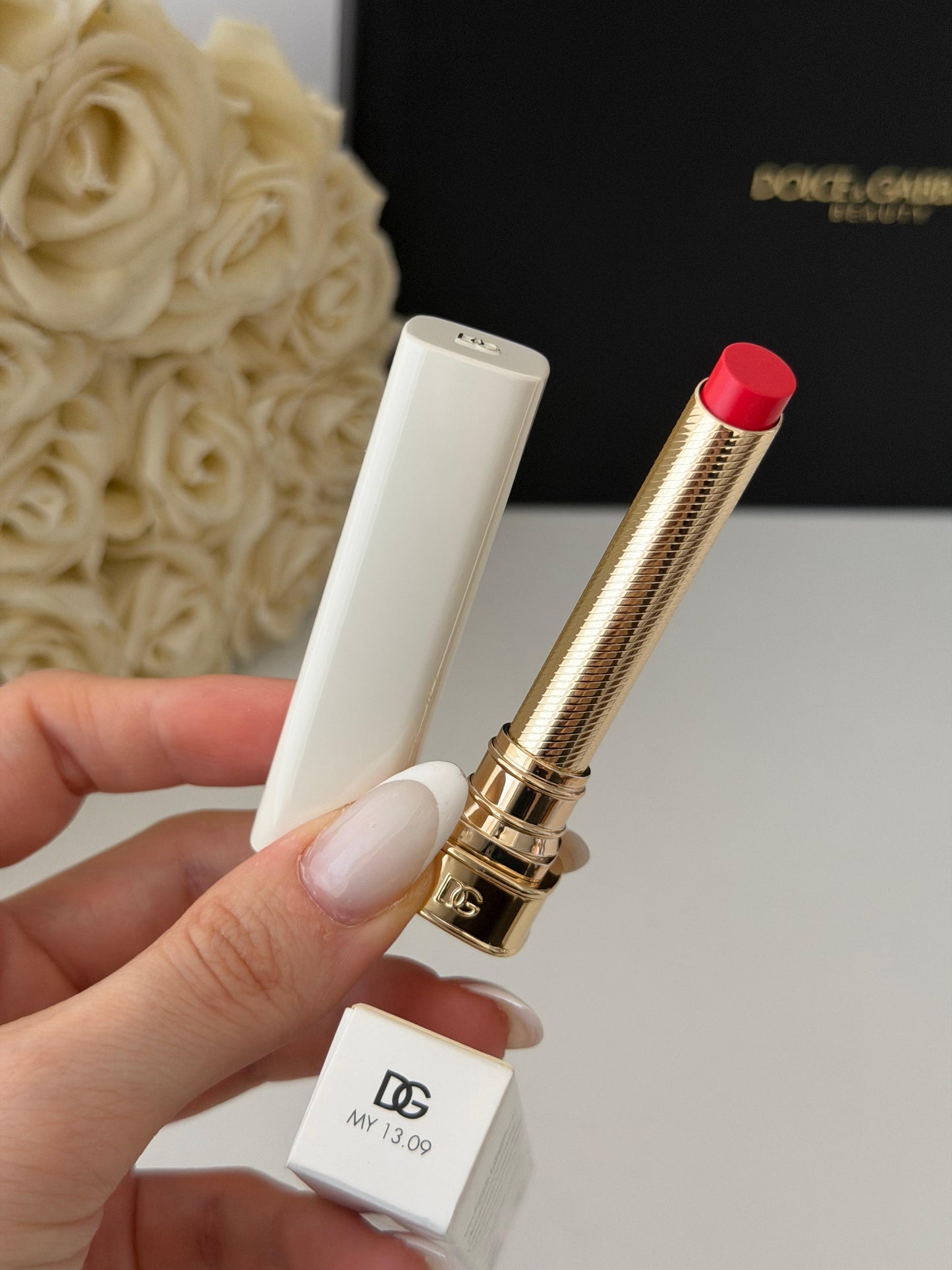 DOLCE&GABBANA My Juicy Sheer Lipstick - My 13.09
Instant Shine & Hydration Lip Stylo