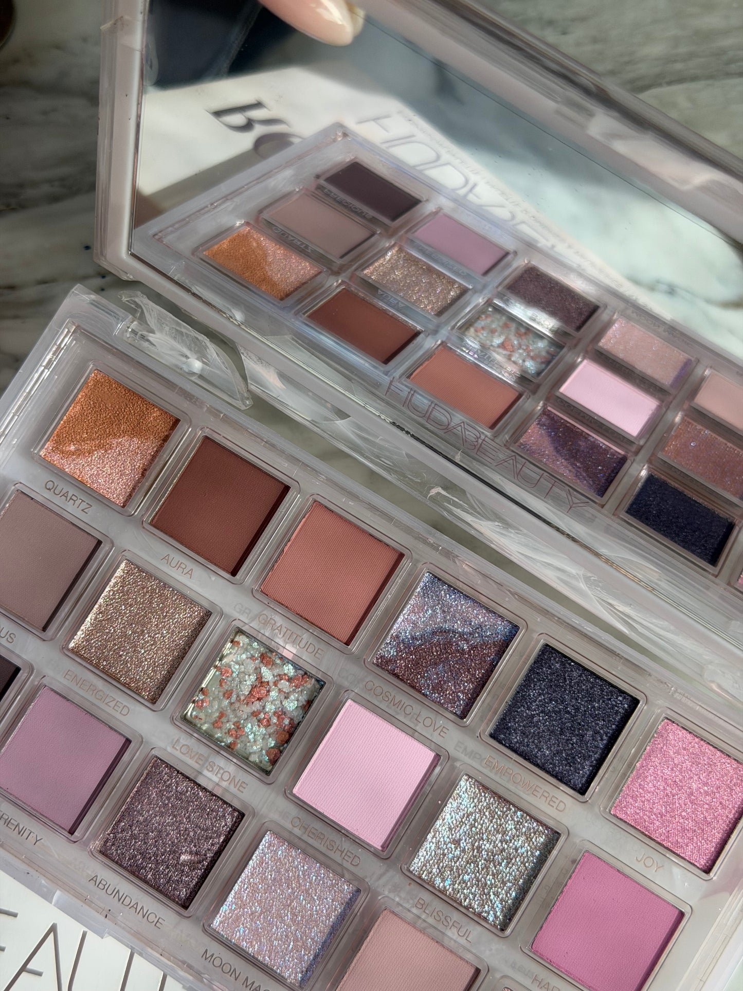 HUDA BEAUTY Rose Quartz Eye Shadow Palette