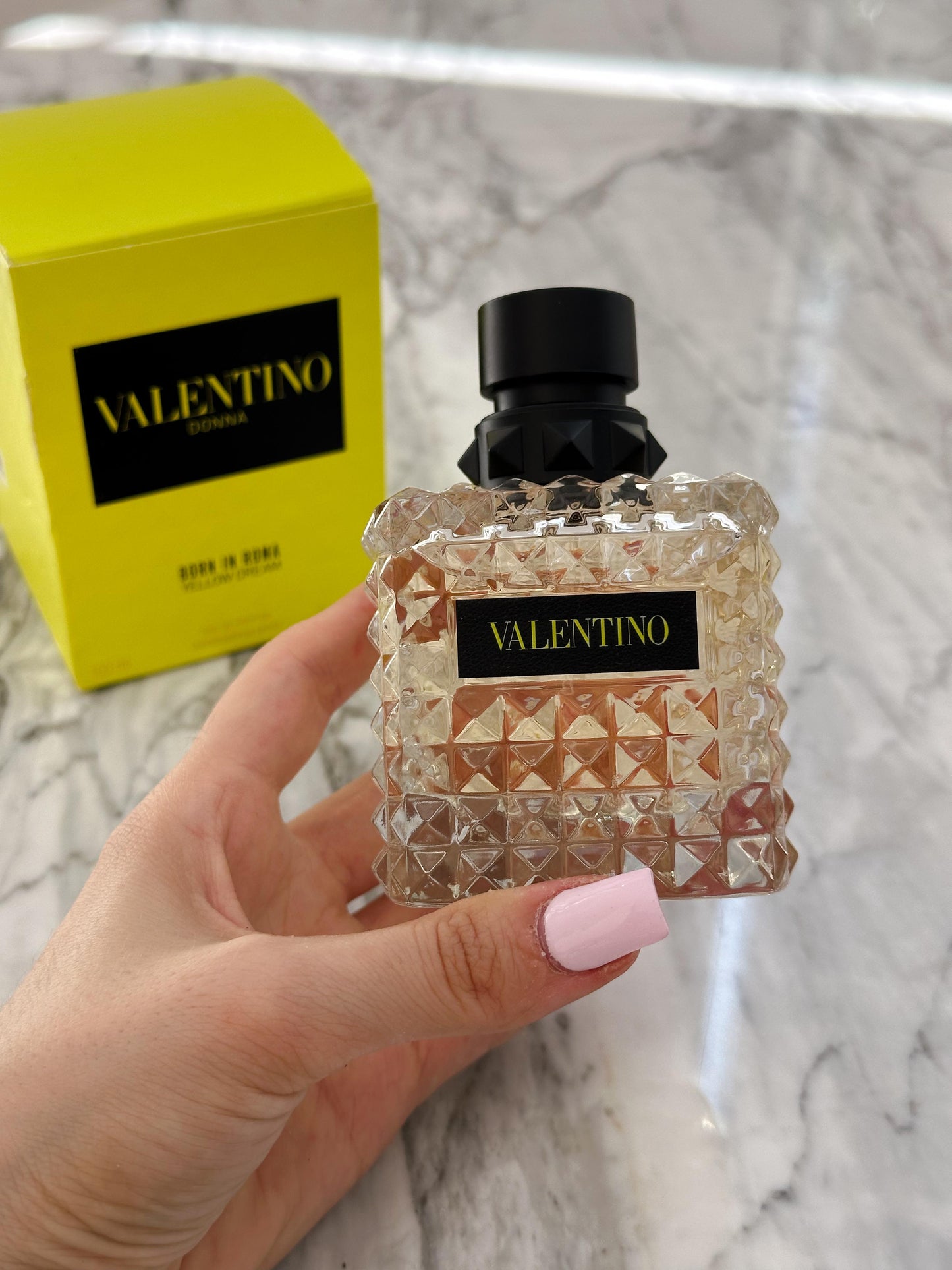 VALENTINO Born In Roma Yellow Dream For Her Eau De Parfum Spray 100ml