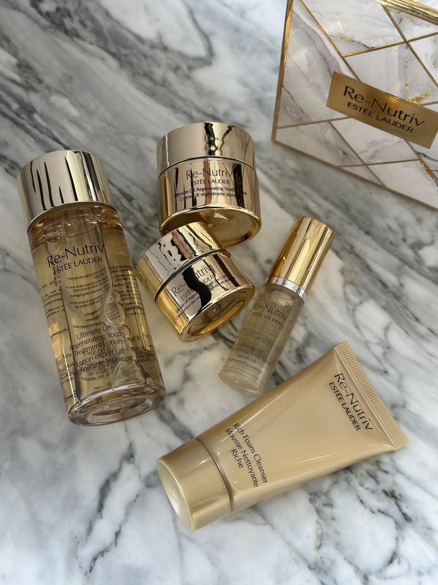 ESTÉE LAUDER Re-Nutriv Ultimate Lift Regeneration Youth Starter Set