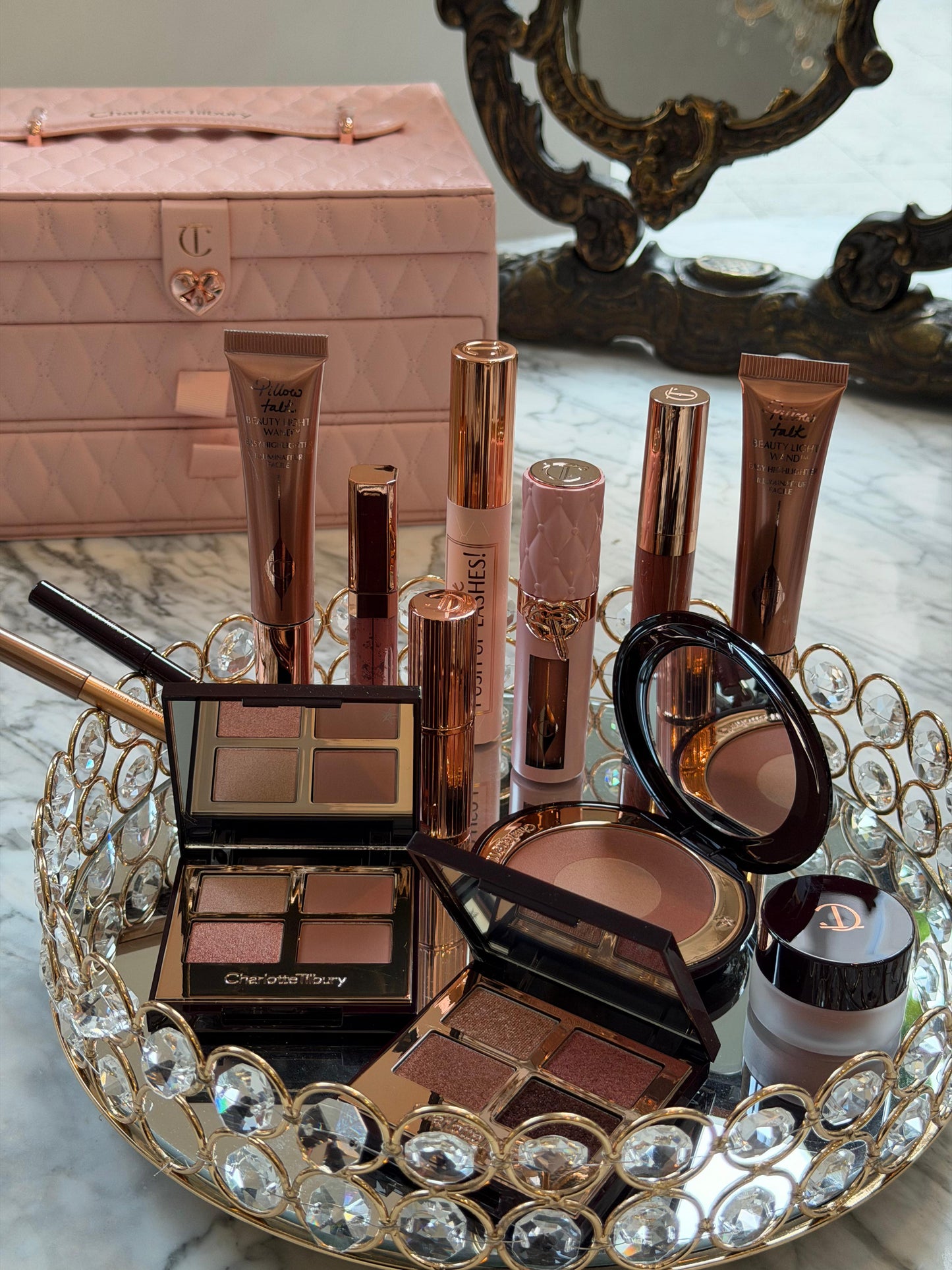 CHARLOTTE TILBURY Pillow Talk Dreams Come True Gift Set (14 Full Size Products)
