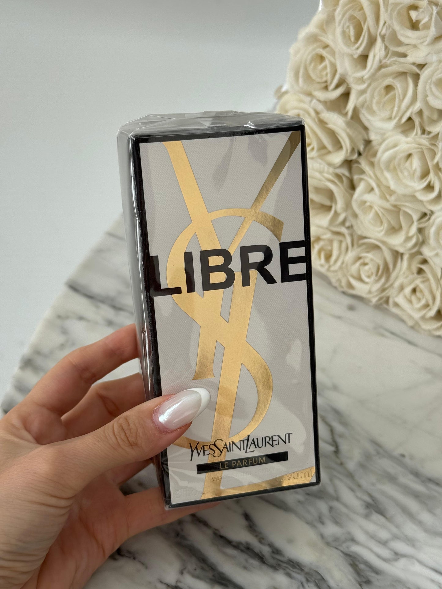 YSL Libre Le Parfum
A Floral Fragrance With Lavander, Orange Blossom, And Saffron Accord