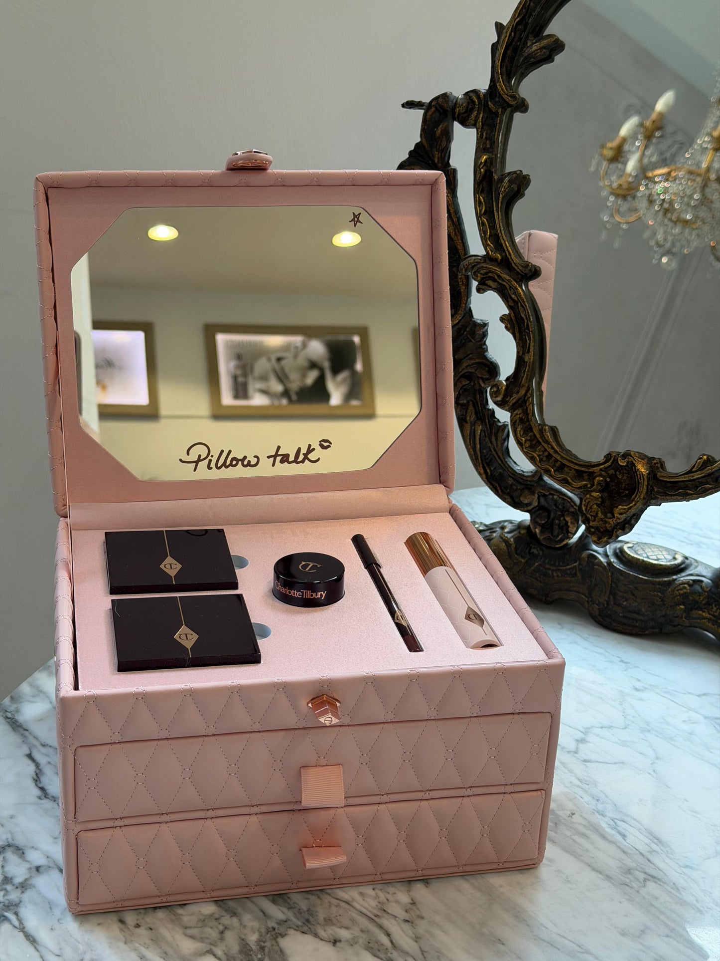 CHARLOTTE TILBURY Pillow Talk Dreams Come True Gift Set (14 Full Size Products)
