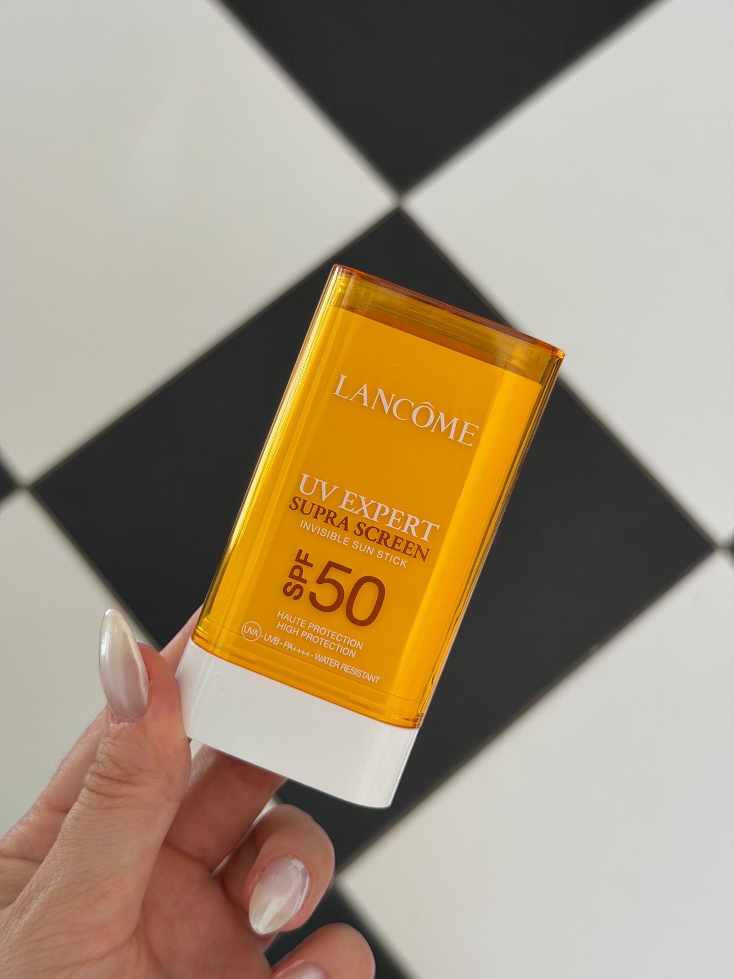 LANCOME UV Expert Supra Screen Invisible Sun Stick
High Protection SPF50