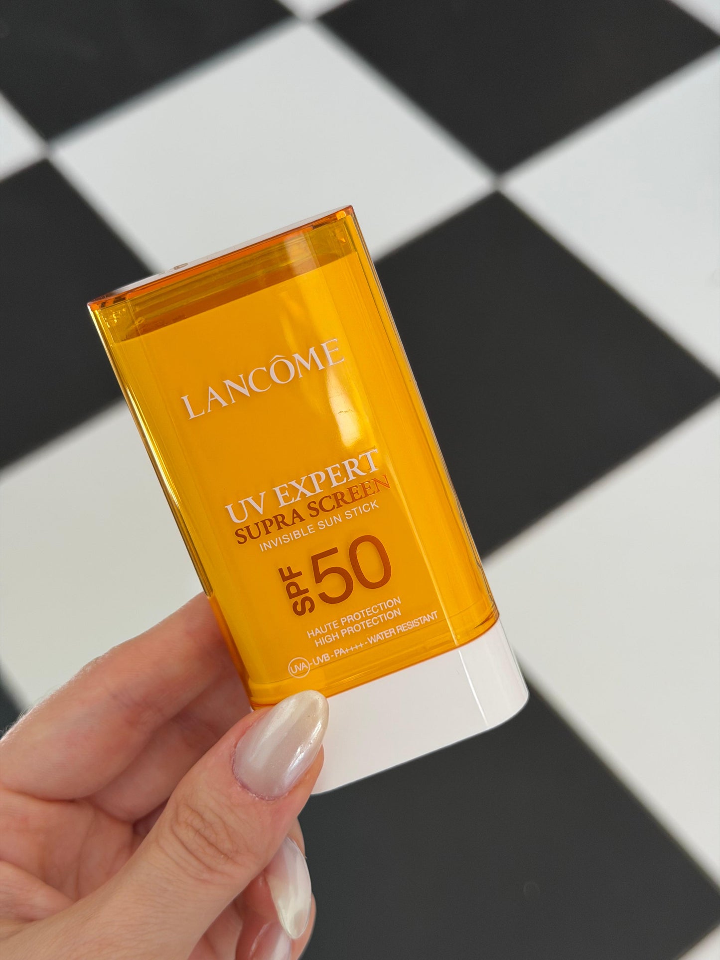 LANCOME UV Expert Supra Screen Invisible Sun Stick
High Protection SPF50
