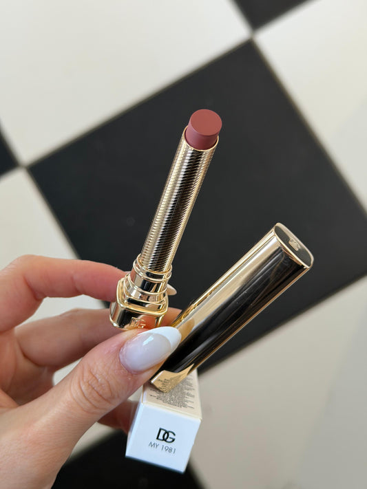 DOLCE&GABBANA My Sculpt Satin
Lasting Color & Hydration Lipstick Stylo - MY 1981