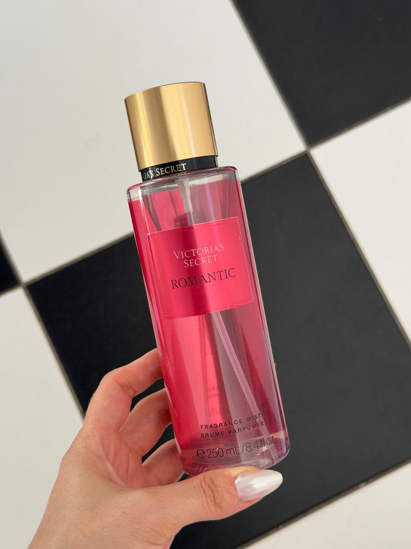 VICTORIA’S SECRET
Romantic - Fragrance Mist