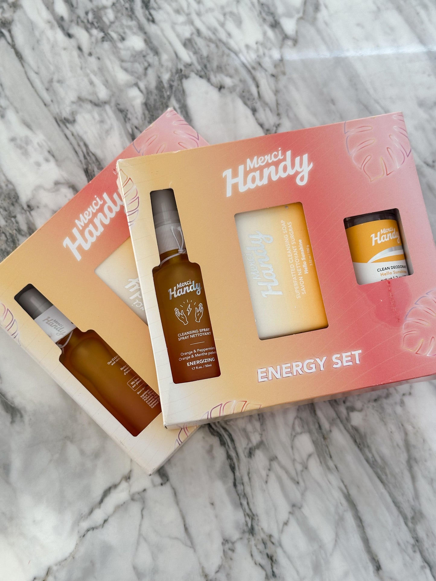 MERCI HANDY Energy Set
1 savon + 1 mini déo + 1 spray nettoyant