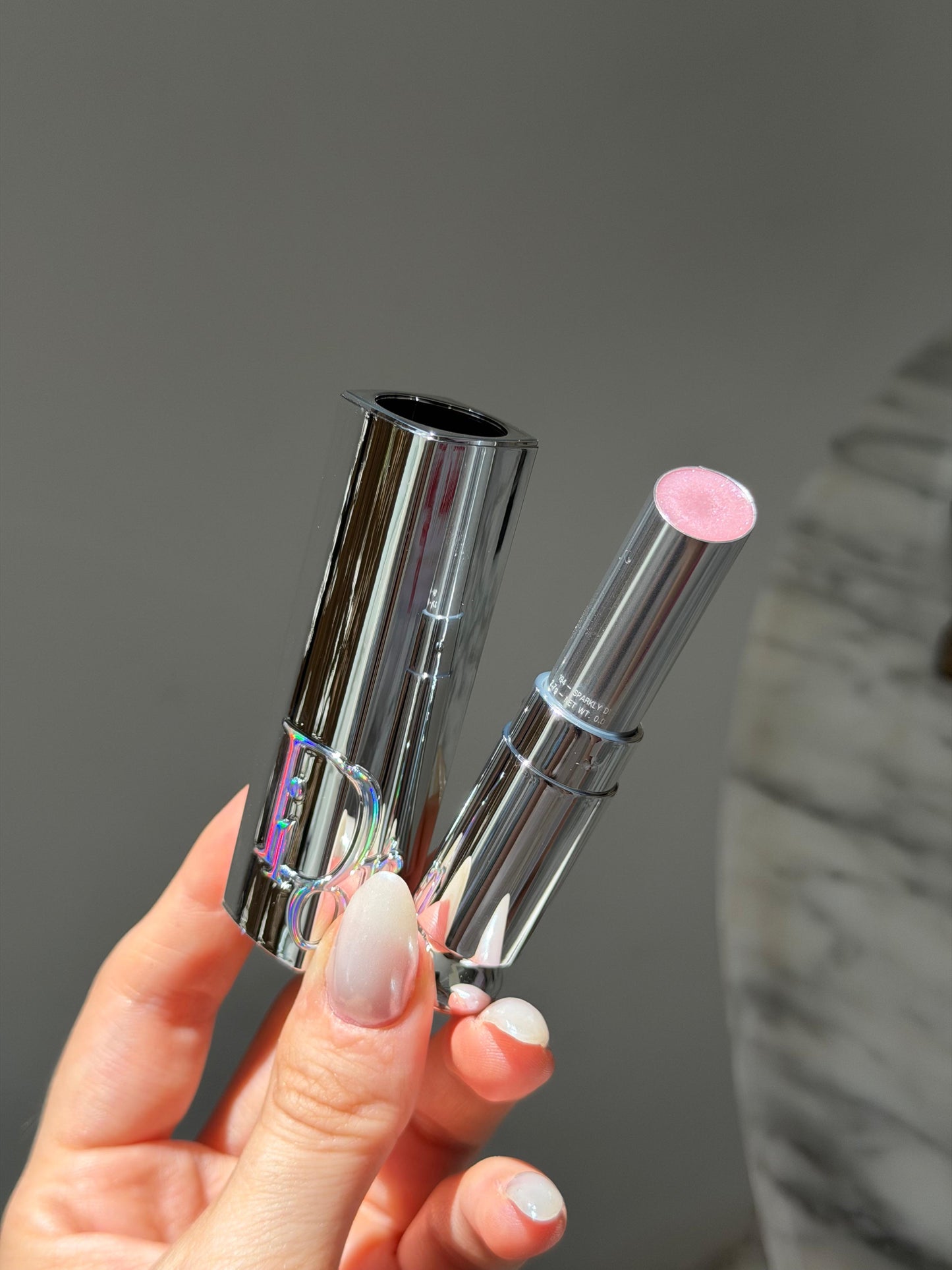DIOR Addict Glass Lipstick (194)
Ultra-Shine and Hydrating Lip Gloss Stick