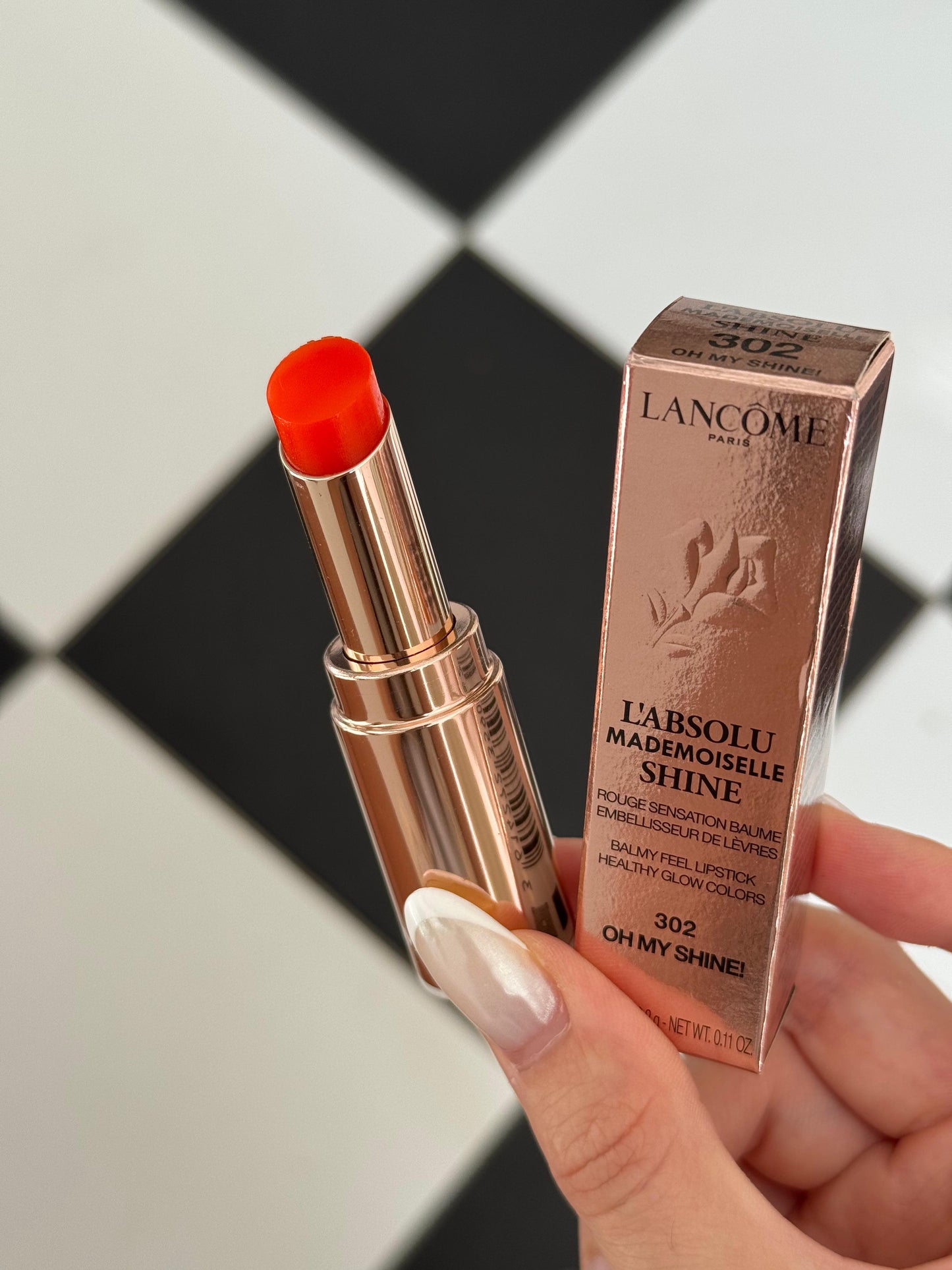 LANCÔME 
L'Absolu Mademoiselle Shine (302)
Balmy Healthy Glow Lipstick